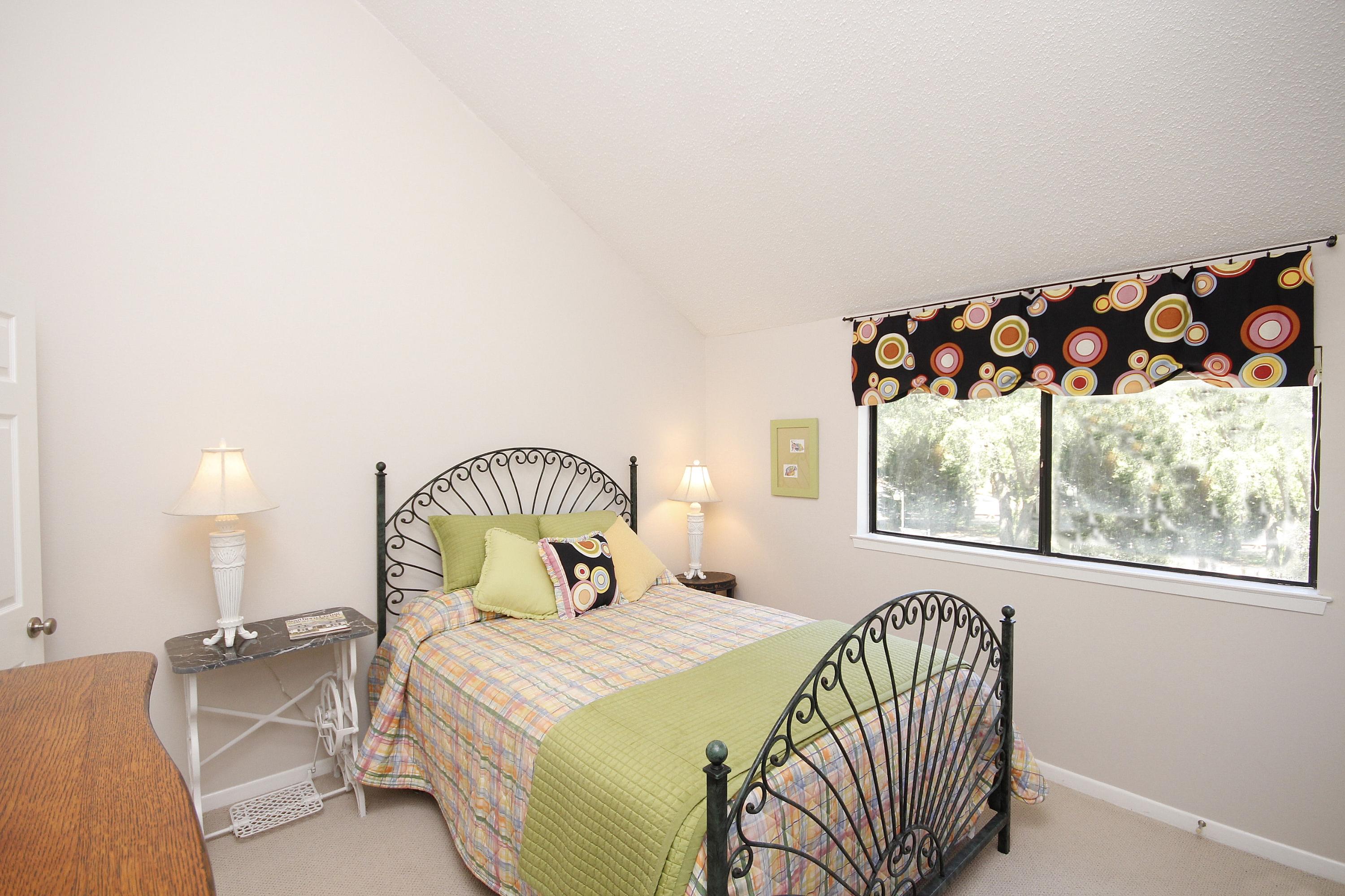 MARINA COVE VILLAGE PH 2 - Residential