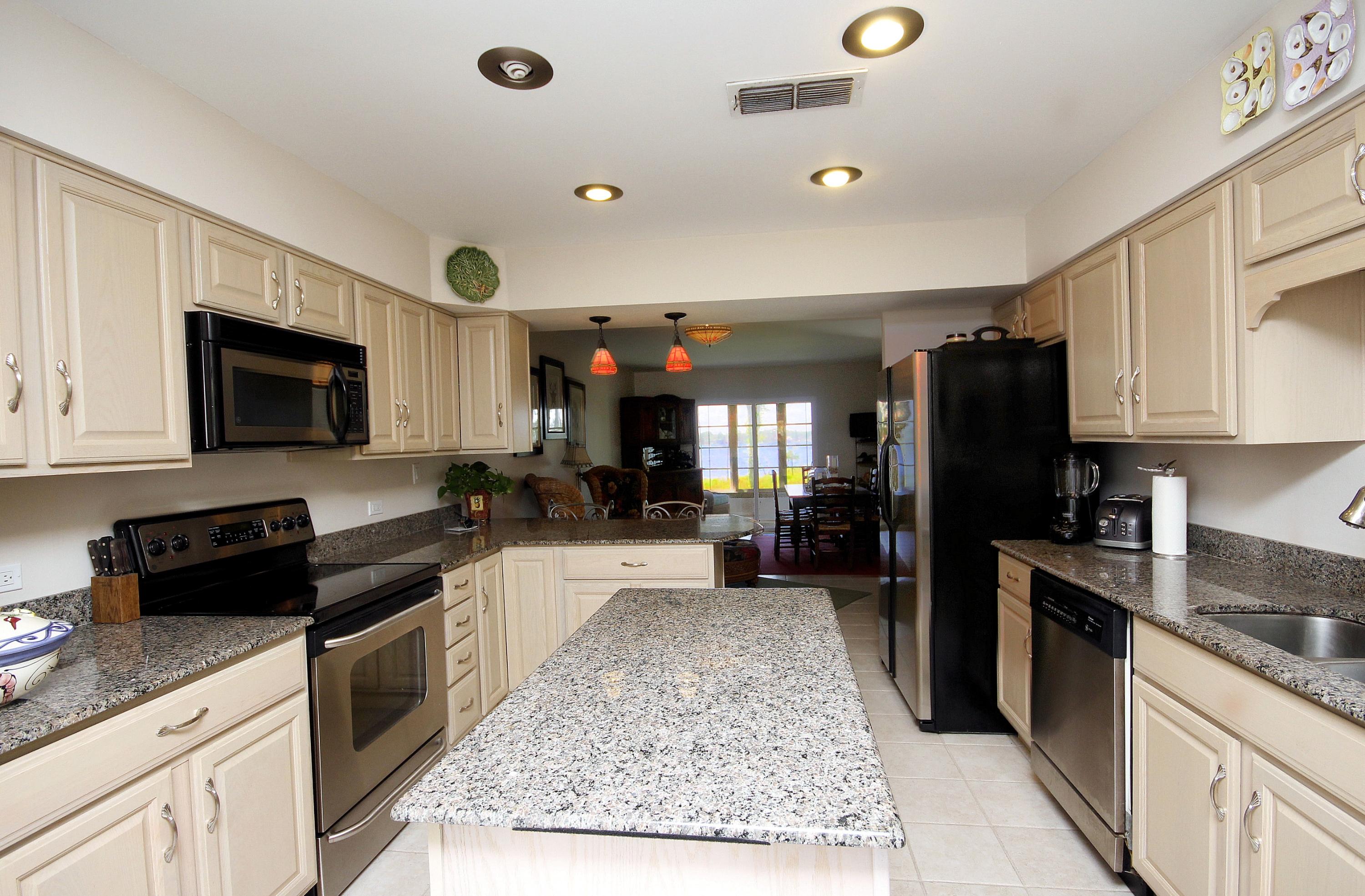 MARINA COVE VILLAGE PH 2 - Residential