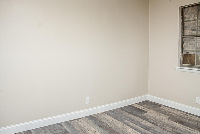 KELL-AIRE GARDENS - Residential Lease