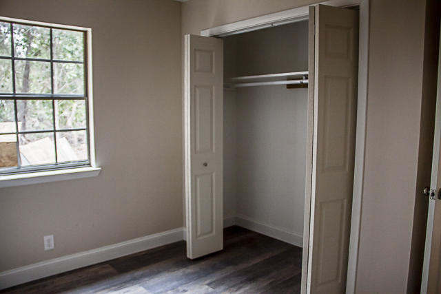 KELL-AIRE GARDENS - Residential Lease