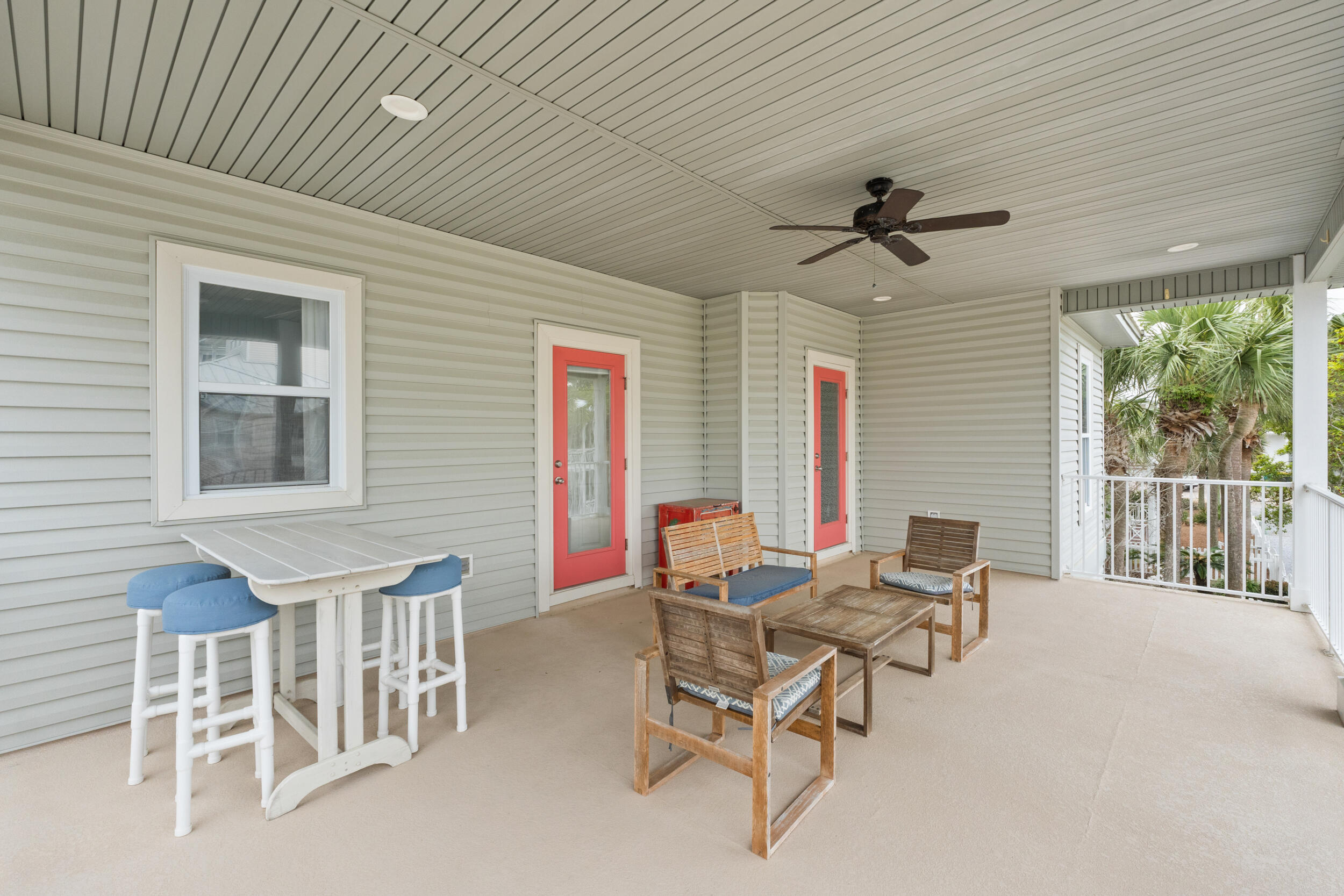 The Courtyard at Crystal Beach - Residential
