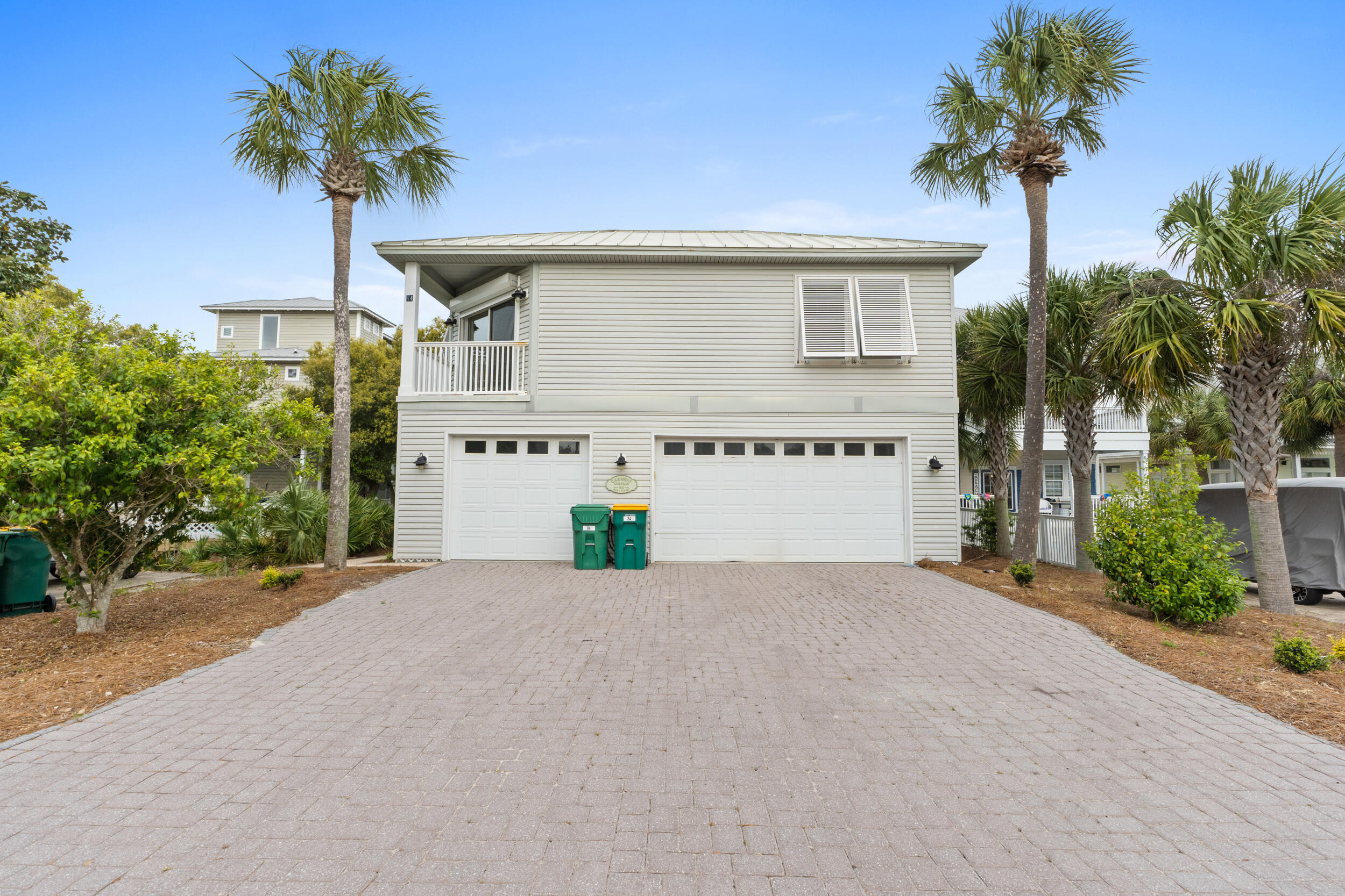 The Courtyard at Crystal Beach - Residential