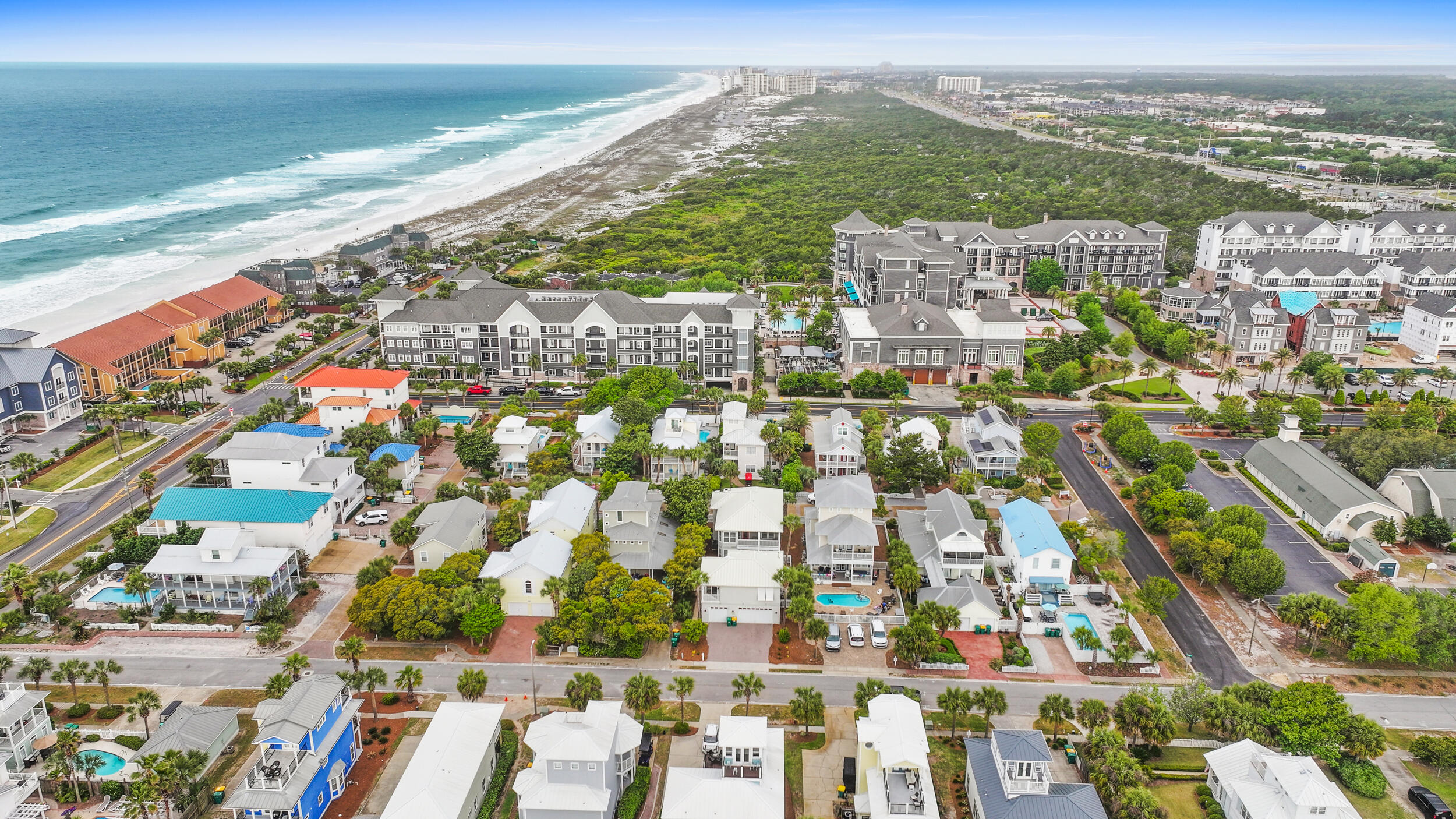The Courtyard at Crystal Beach - Residential