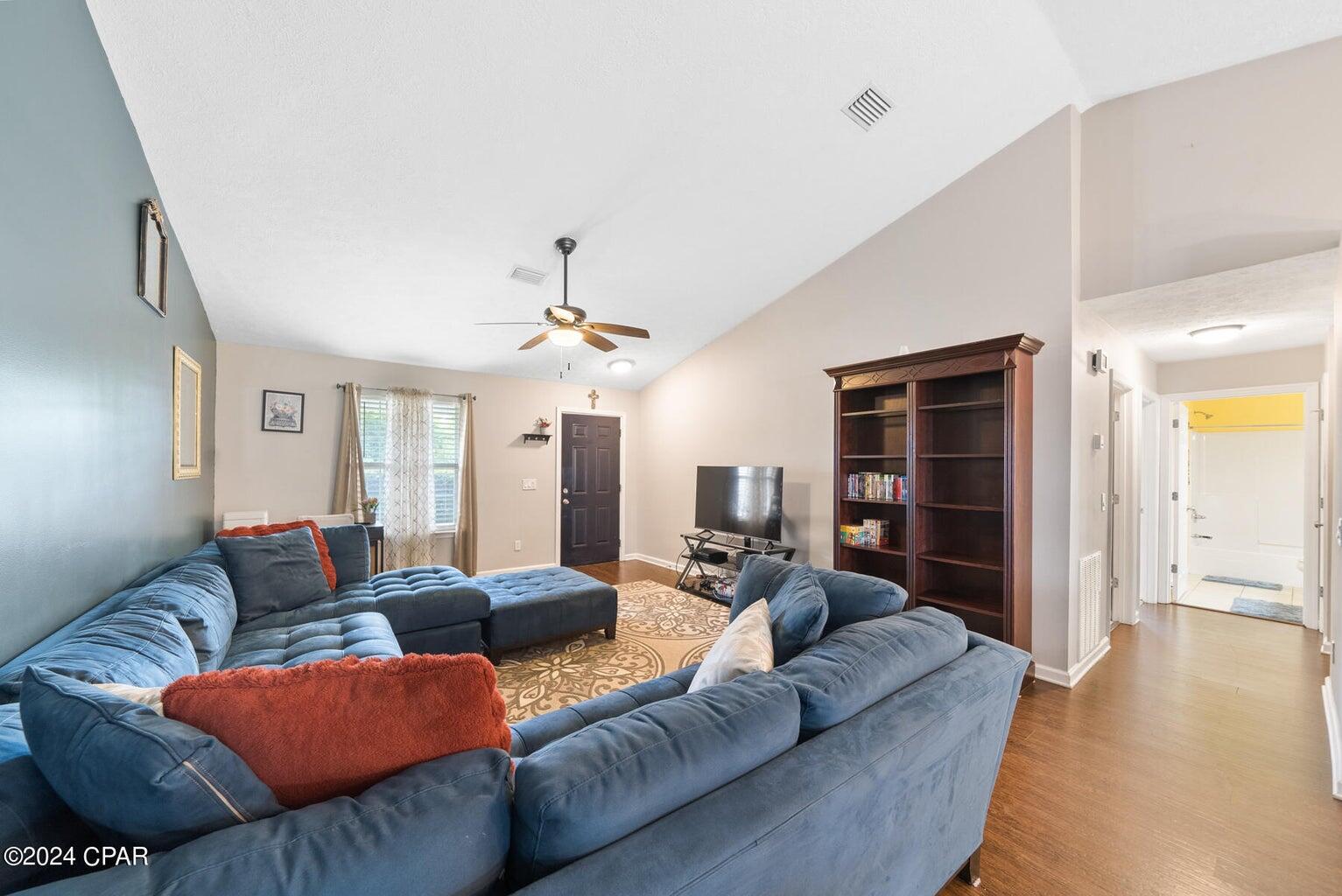 NO RECORDED SUBDIVISION - Residential