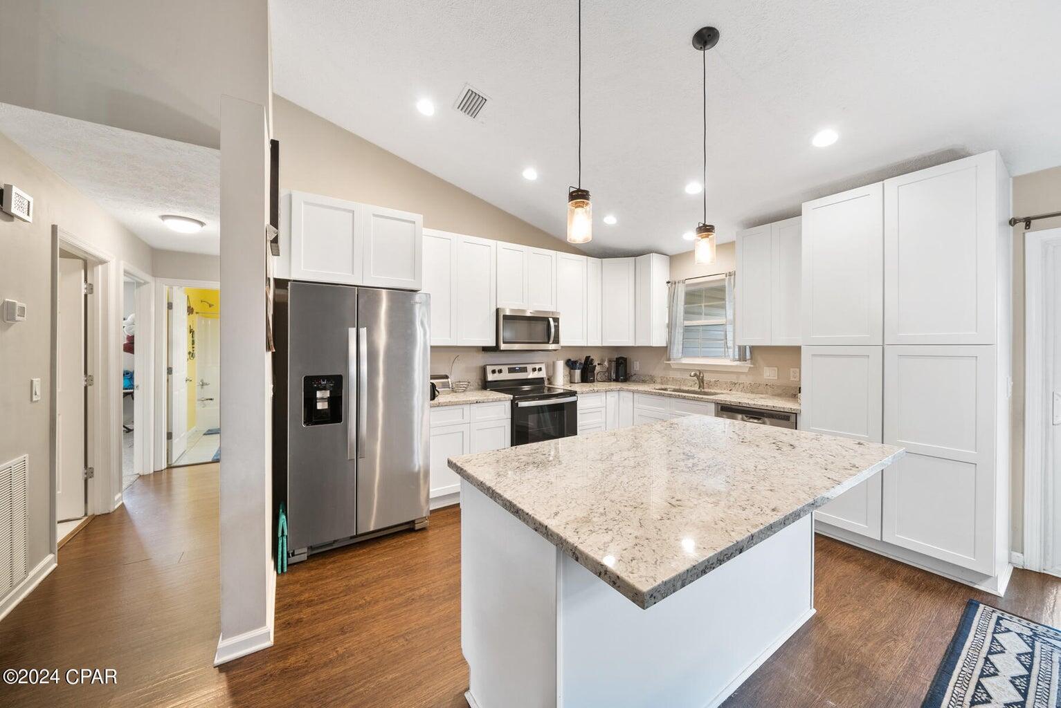 NO RECORDED SUBDIVISION - Residential