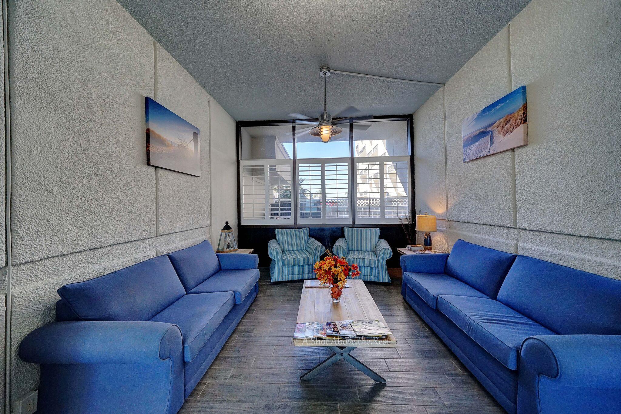PINNACLE PORT - Residential