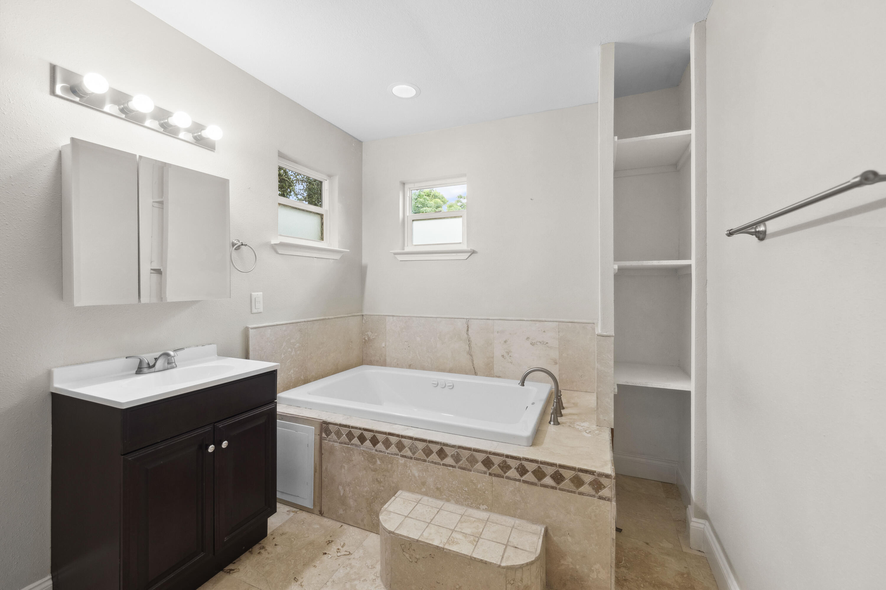 SEMINOLE - Residential