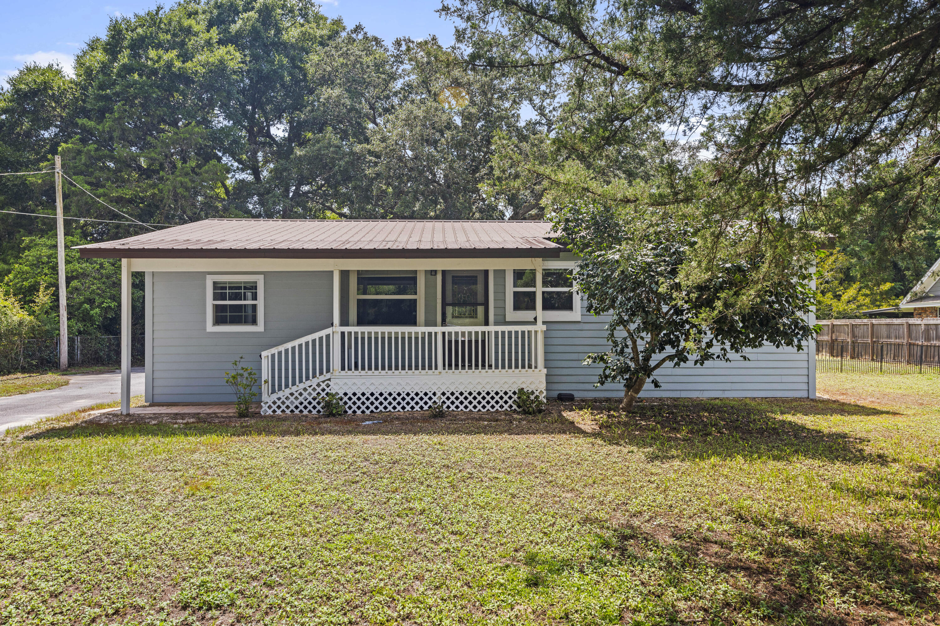 SEMINOLE - Residential