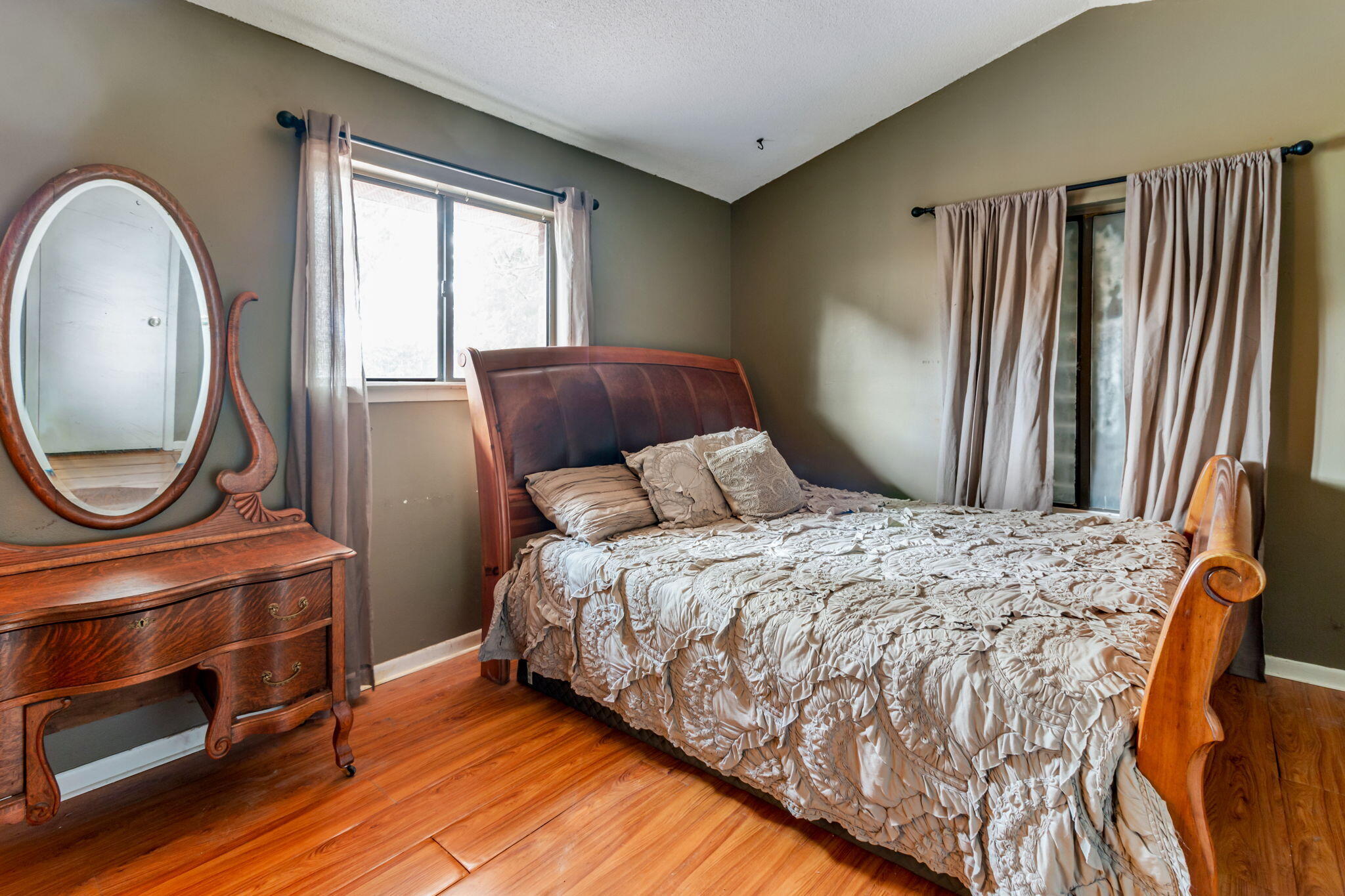 INDIAN OAKS 1ST ADDN - Residential