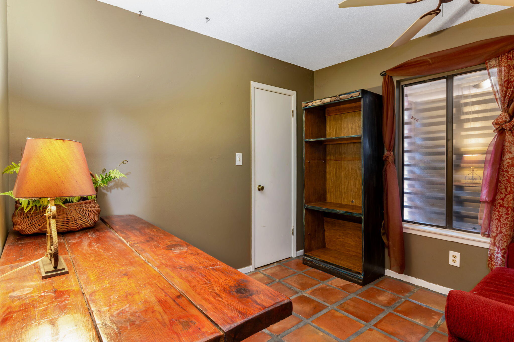 INDIAN OAKS 1ST ADDN - Residential