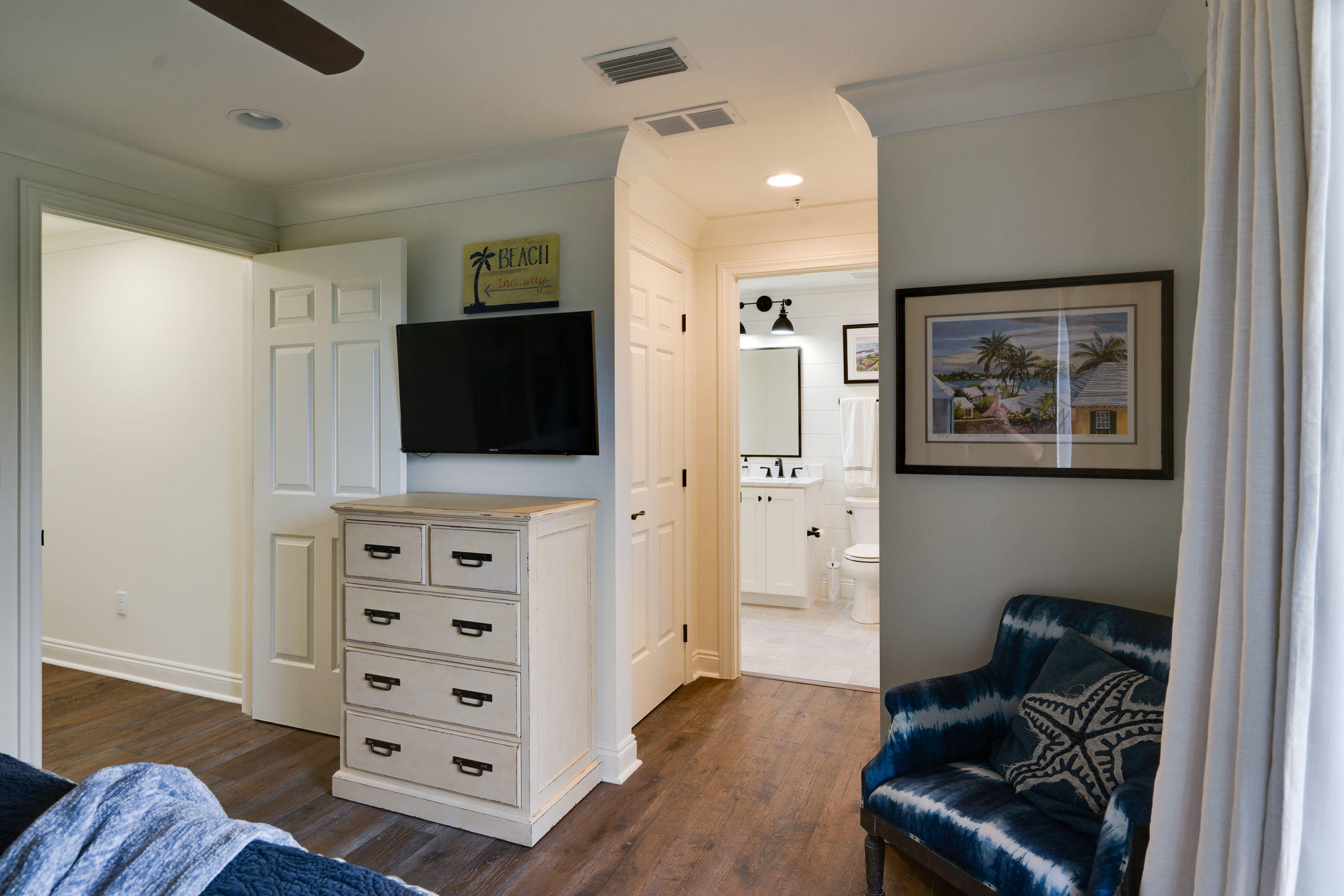 SOUTHWINDS III - Residential