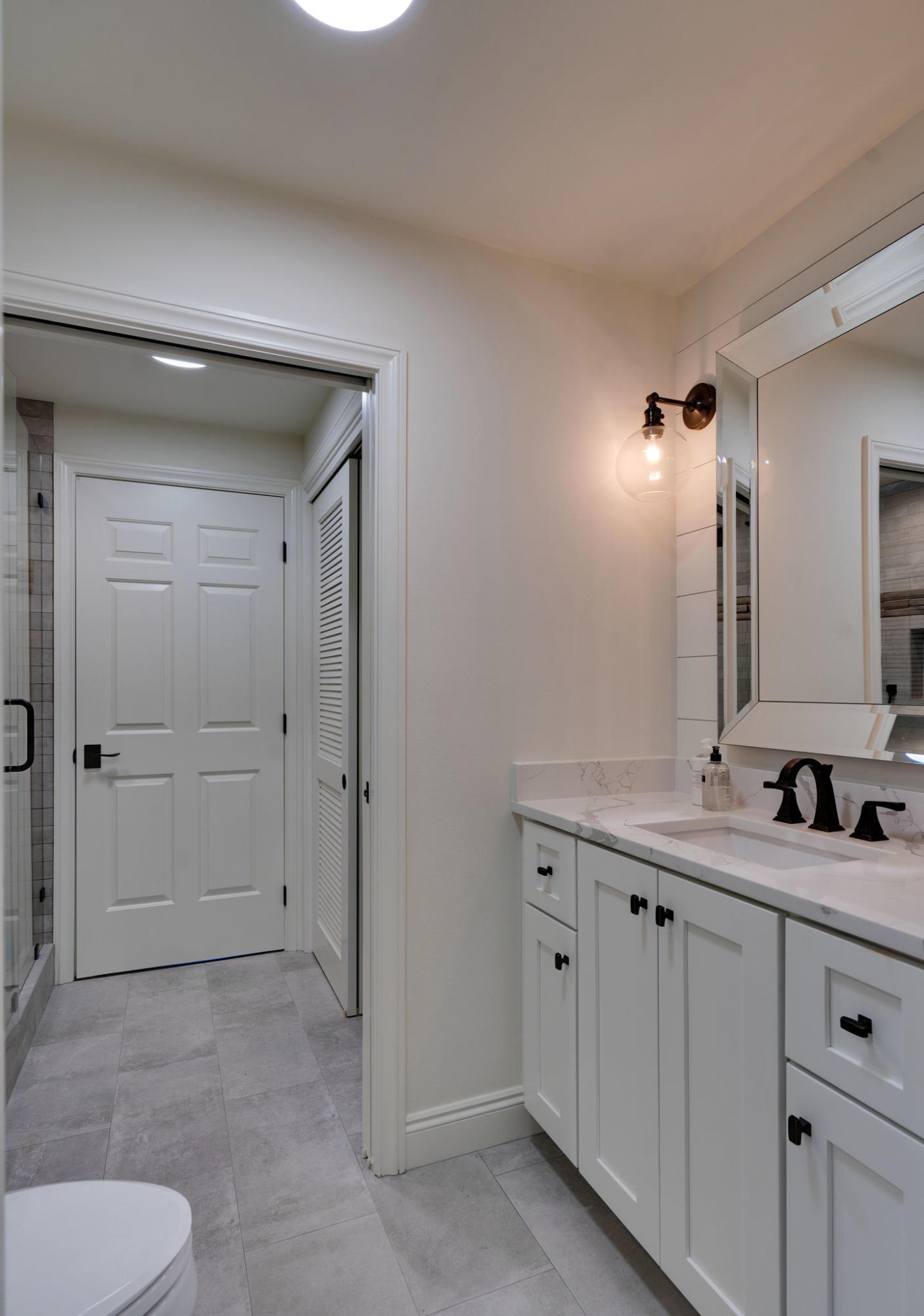 SOUTHWINDS III - Residential