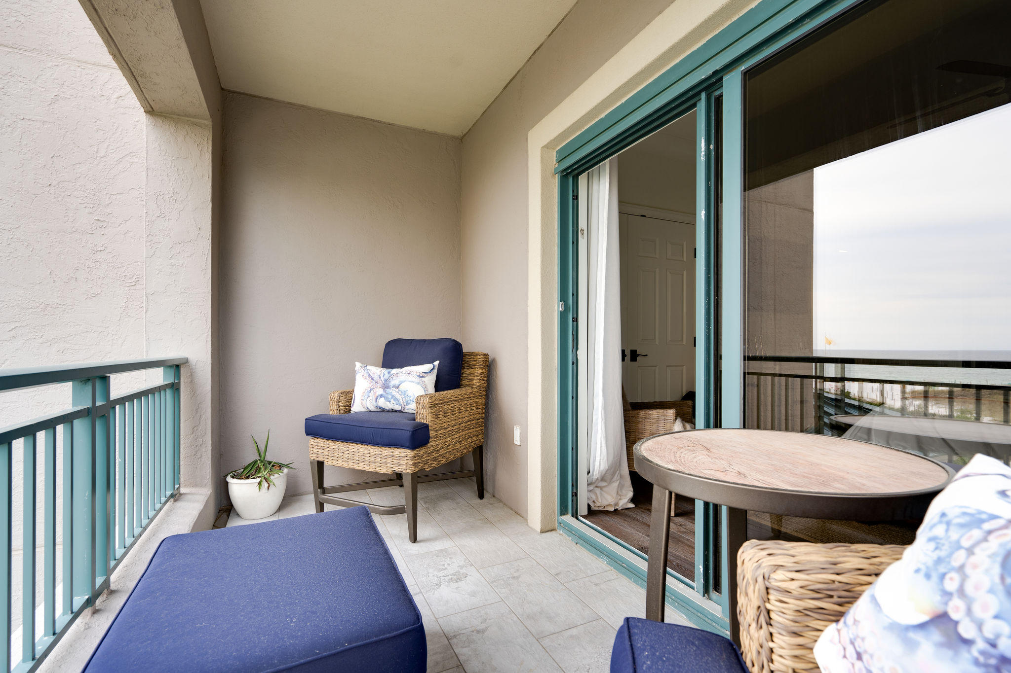 SOUTHWINDS III - Residential