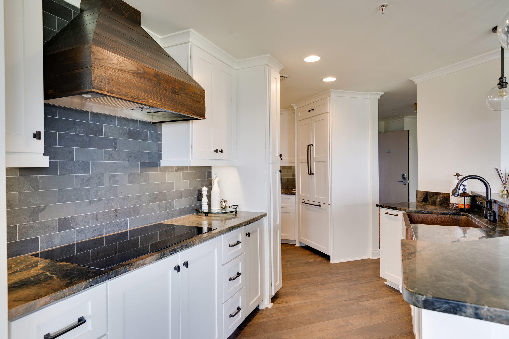 SOUTHWINDS III - Residential