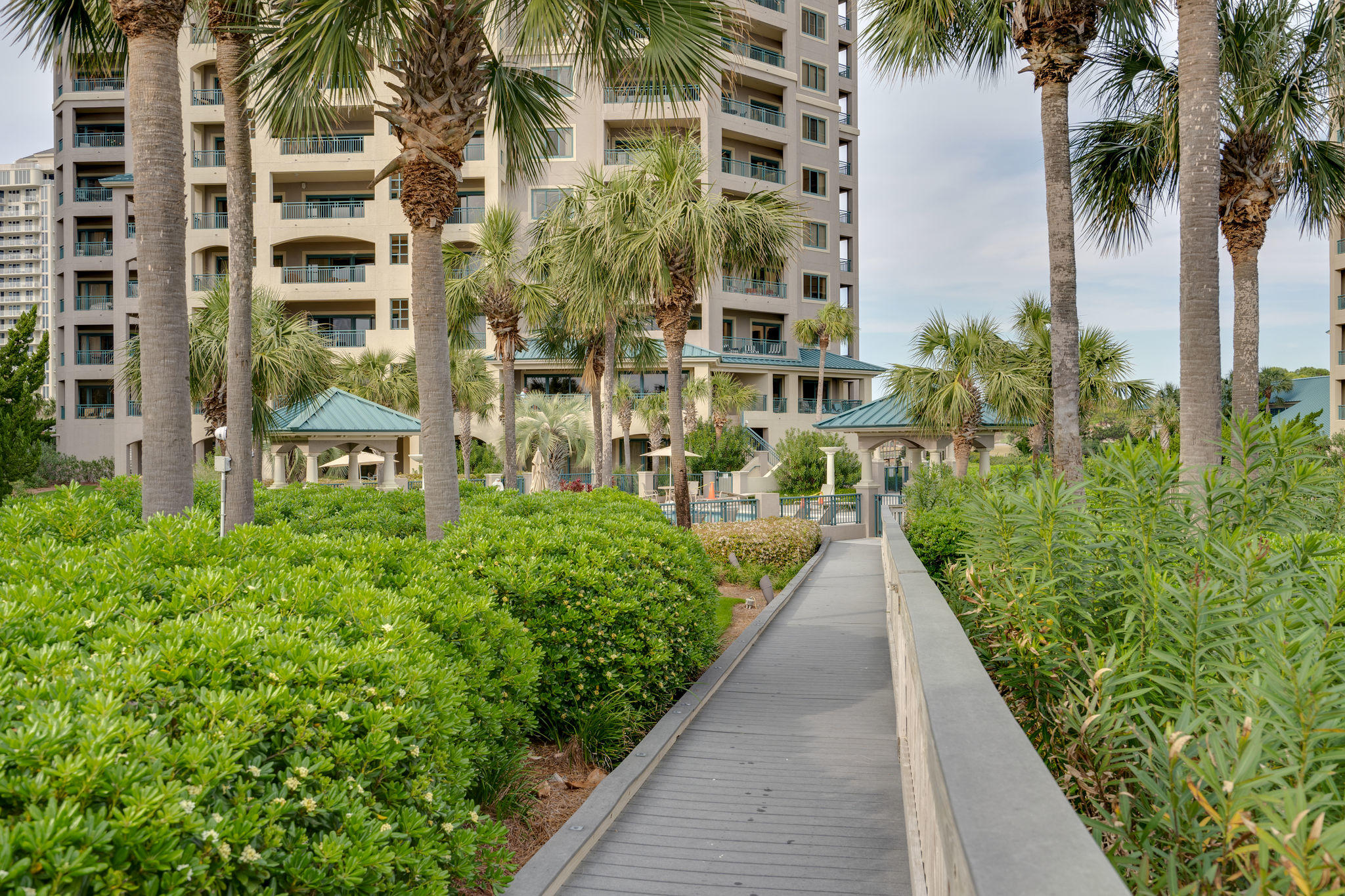 SOUTHWINDS III - Residential