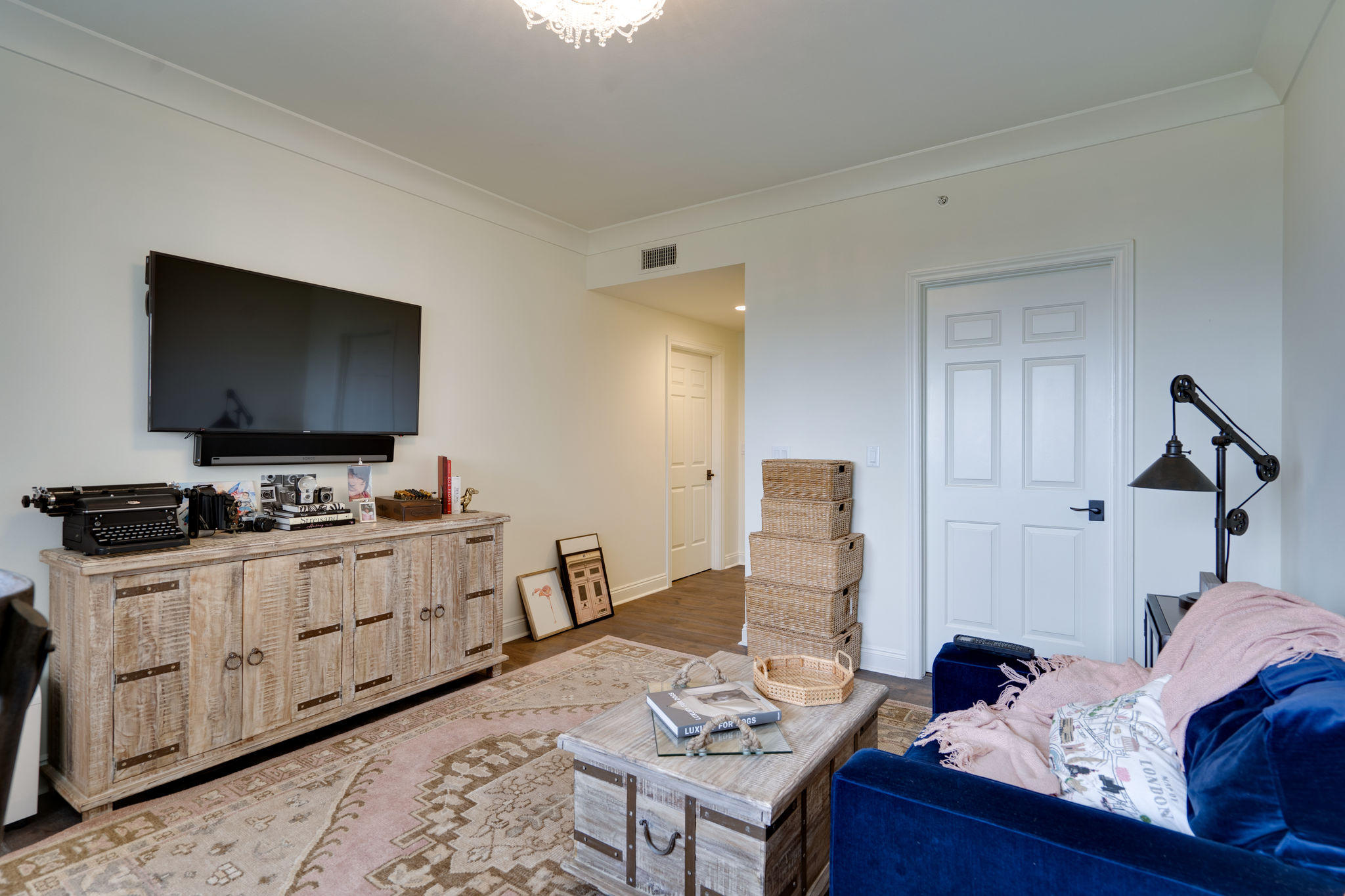 SOUTHWINDS III - Residential