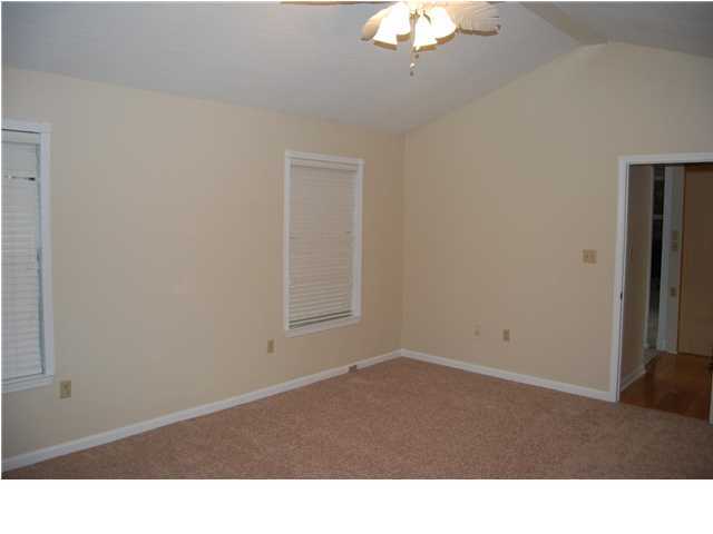 ROCKY BAYOU COUNTRY CLUB ESTATES 4 - Residential