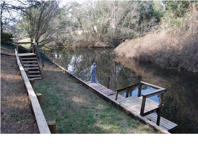 ROCKY BAYOU COUNTRY CLUB ESTATES 4 - Residential