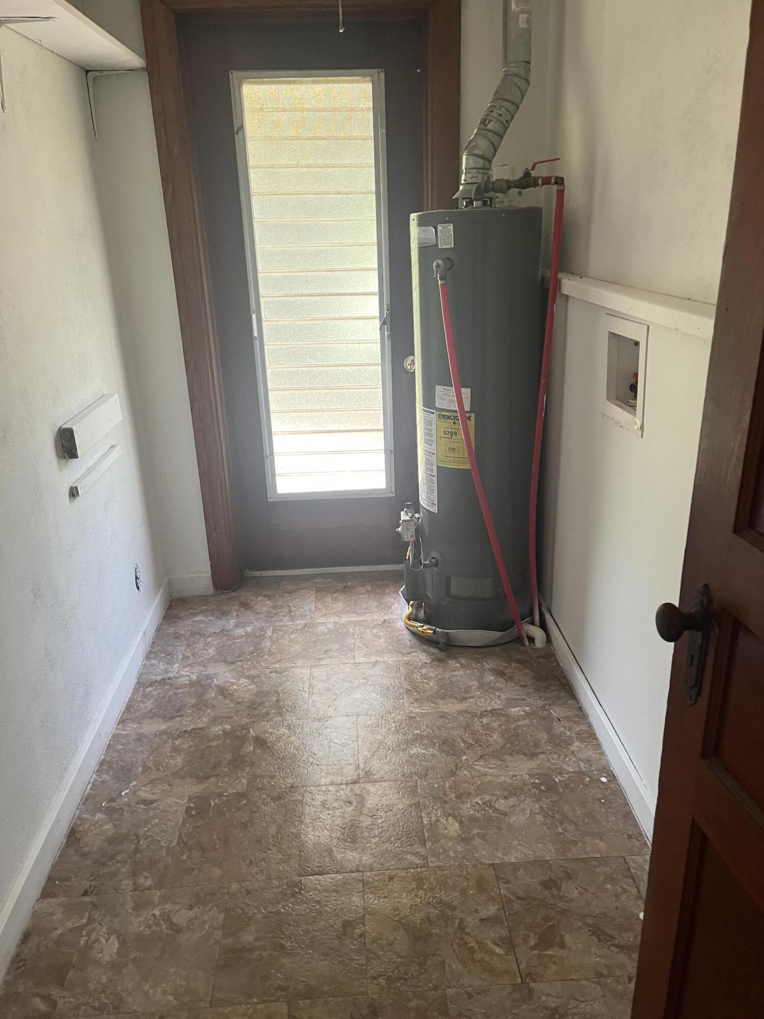 Crestview, Lots 3 & 4 Blk 36 - Residential