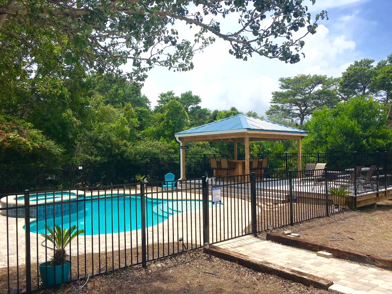 ROLLING DUNES ESTATES - Residential