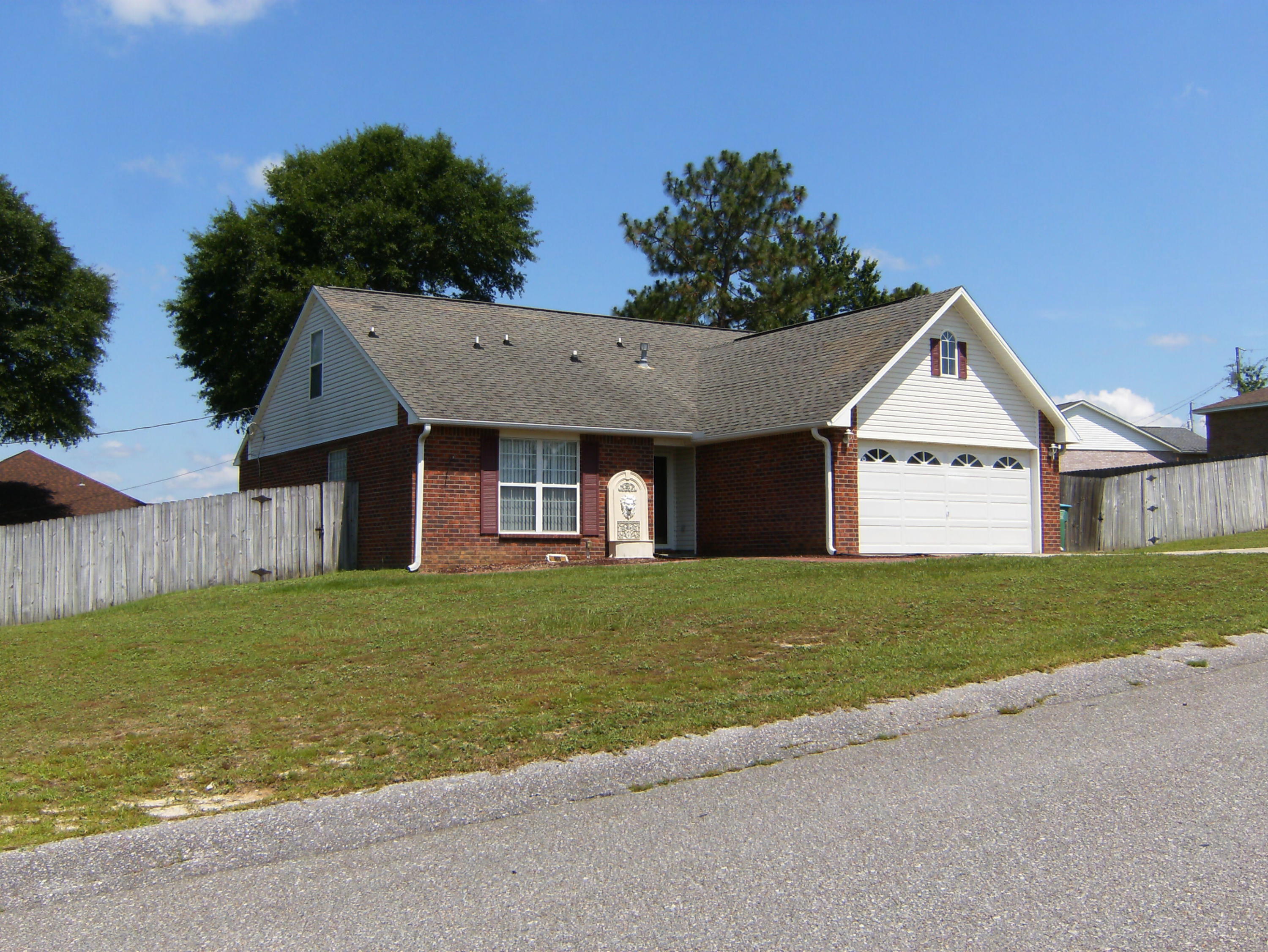 RIVERCHASE S/D PH 1 - Residential