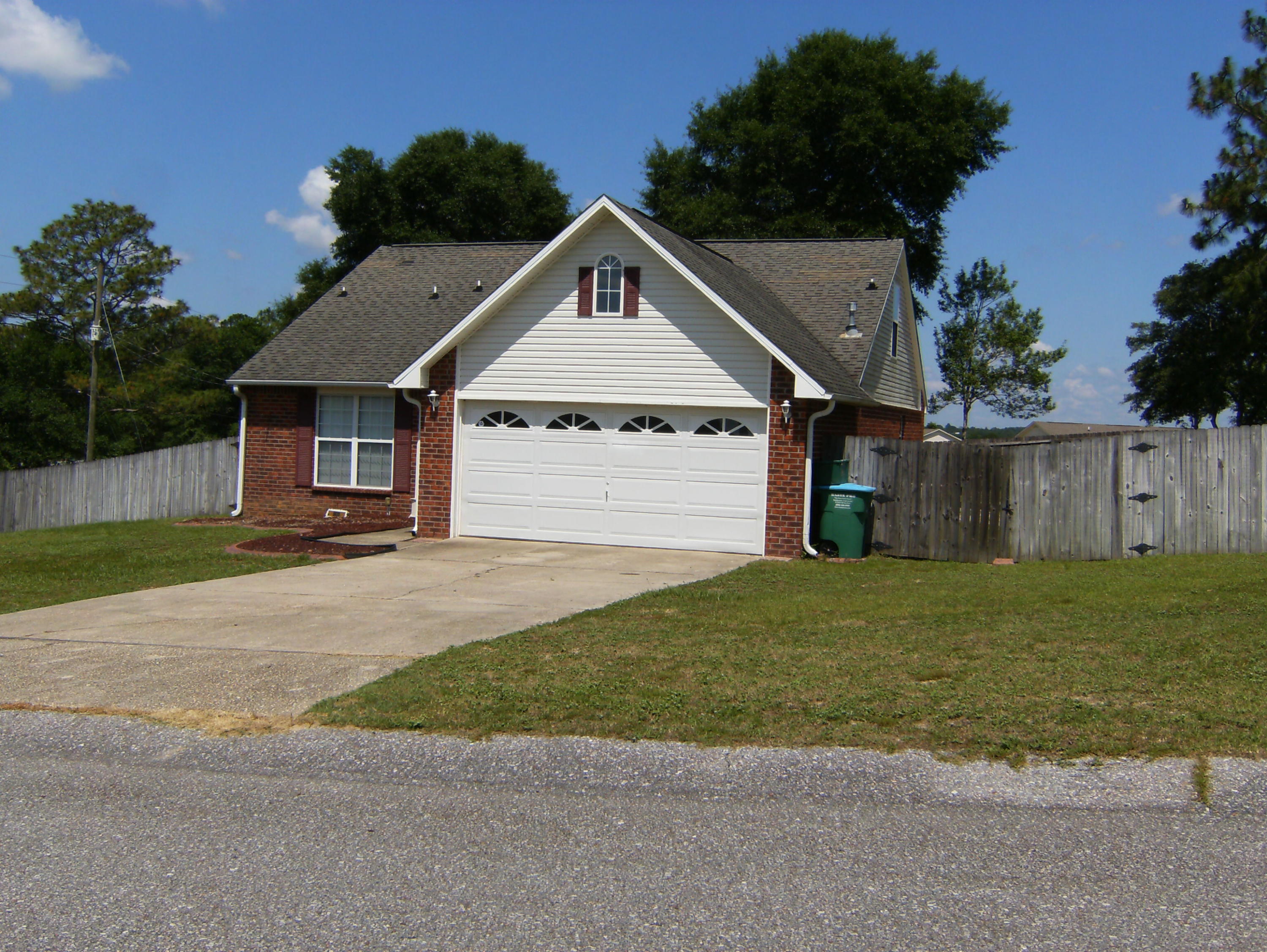 RIVERCHASE S/D PH 1 - Residential