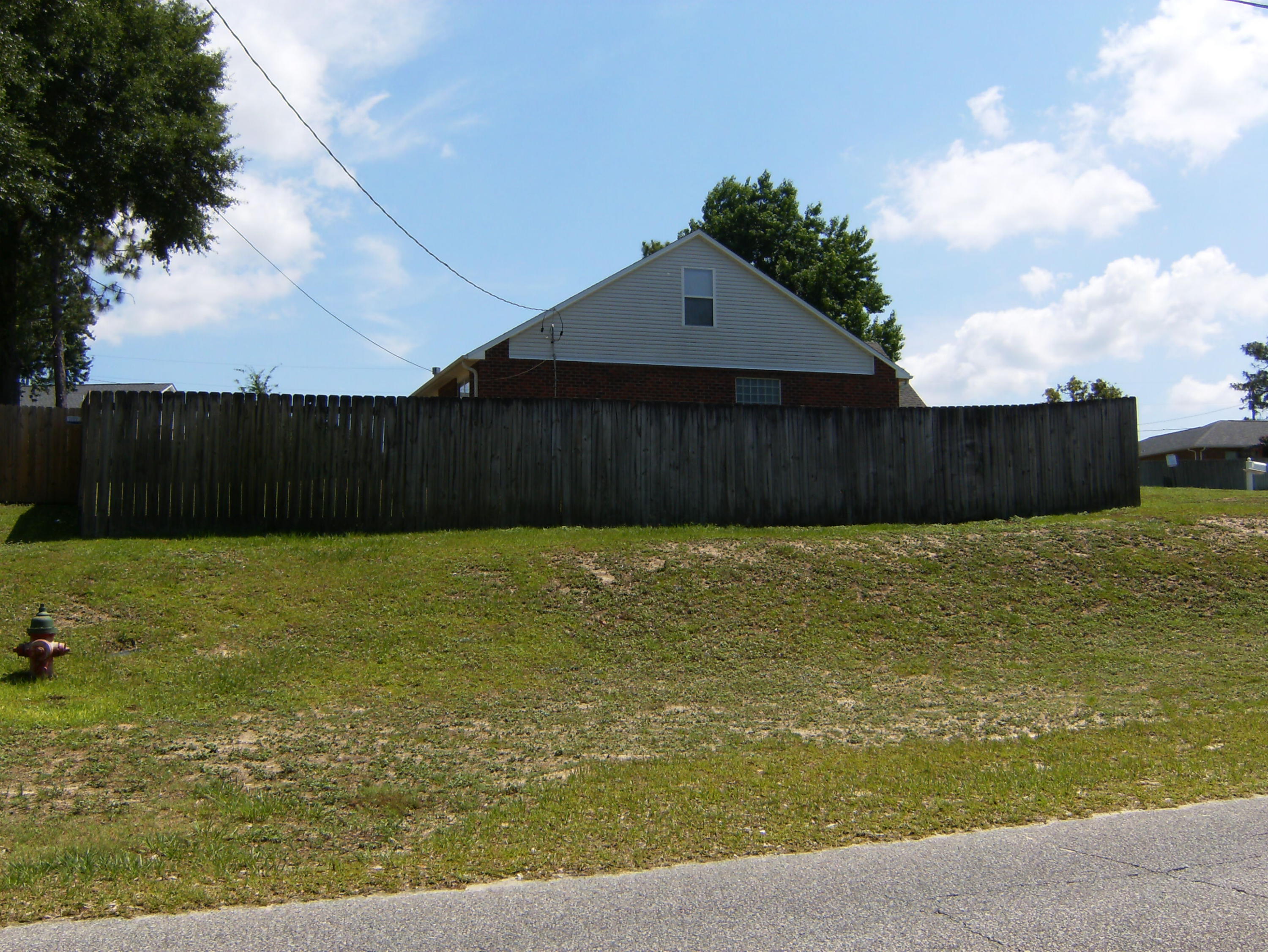 RIVERCHASE S/D PH 1 - Residential