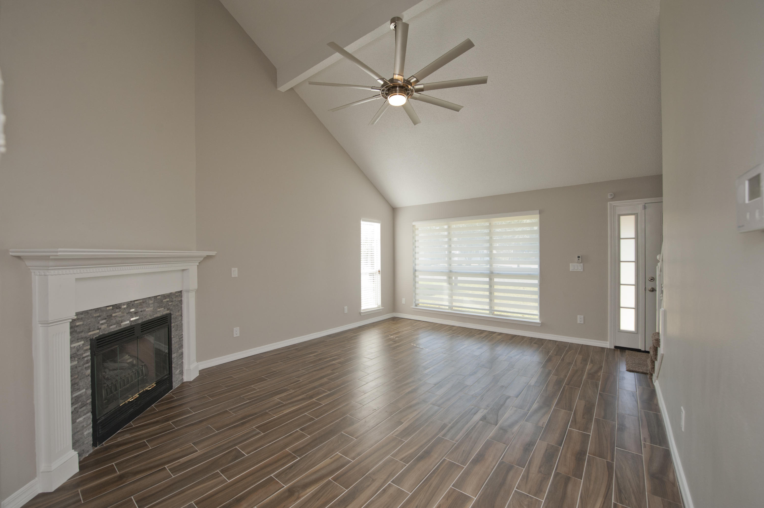 SHALIMAR WOODS S/D LOT 4 - Residential