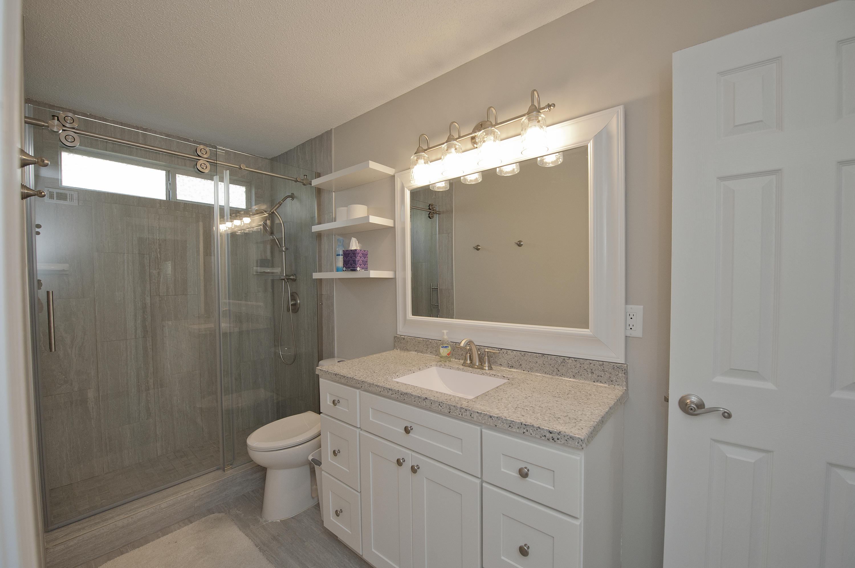 SHALIMAR WOODS S/D LOT 4 - Residential