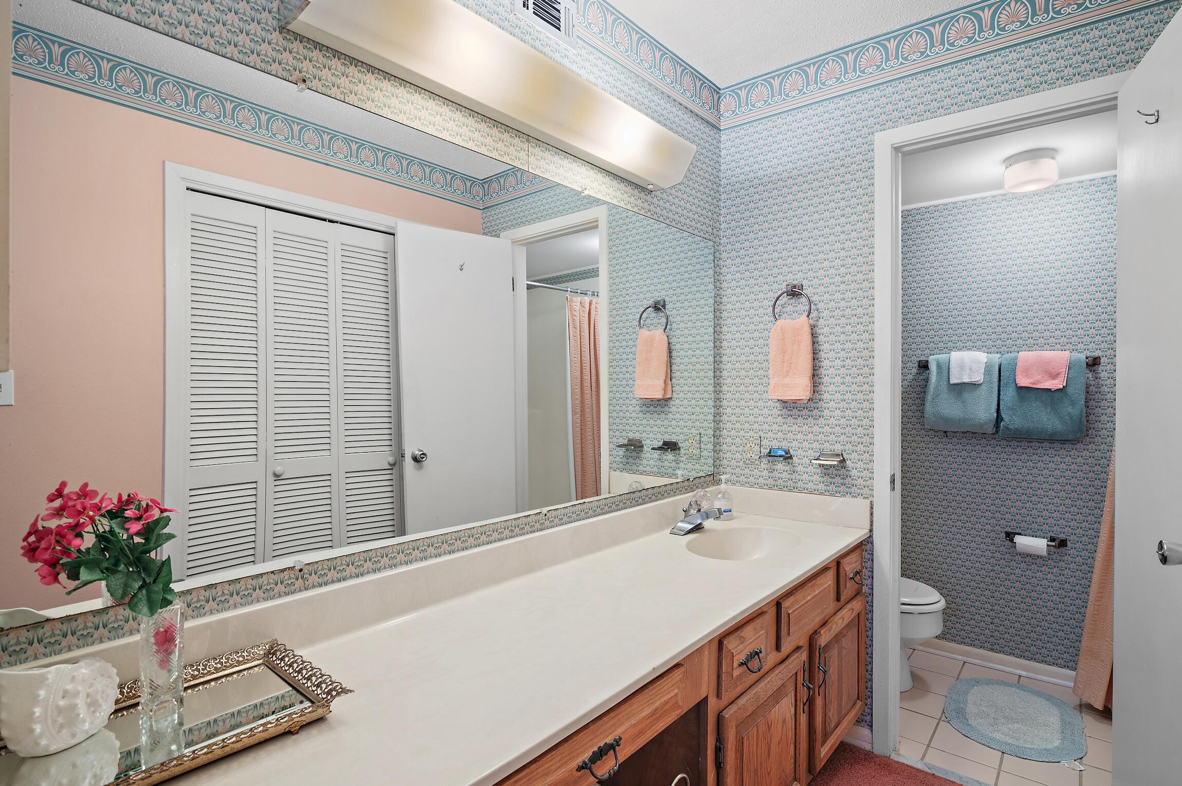 SEASCAPE CONDO FAIRWAYS AT - Residential