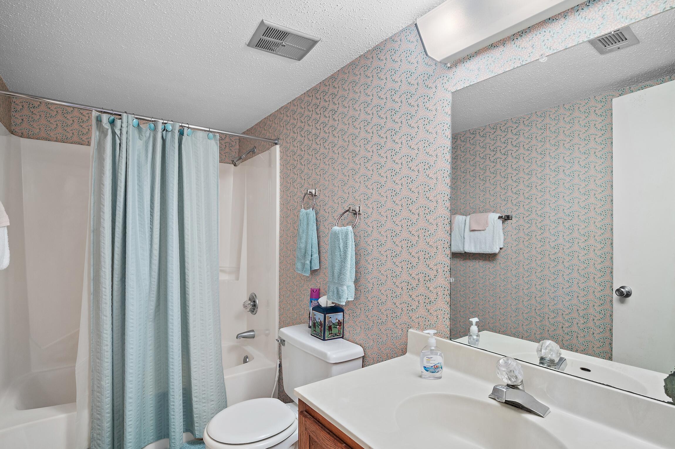 SEASCAPE CONDO FAIRWAYS AT - Residential