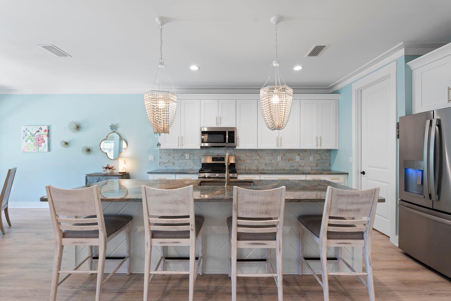 HAMMOCK BAY - Residential