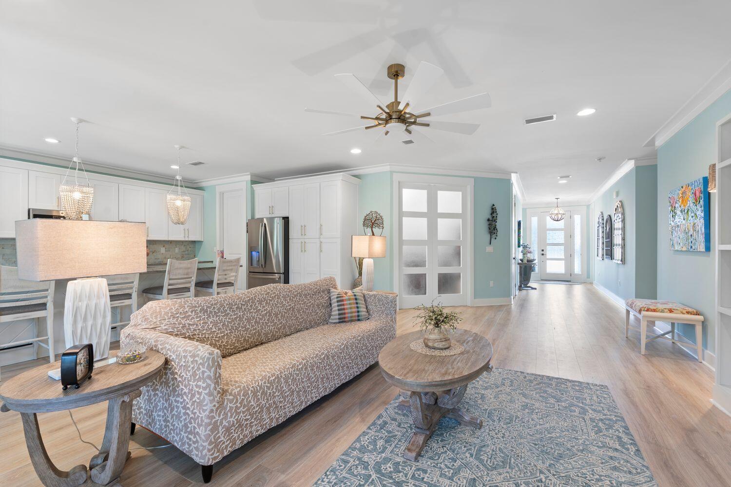 HAMMOCK BAY - Residential