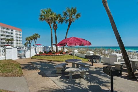 A home in Fort Walton Beach