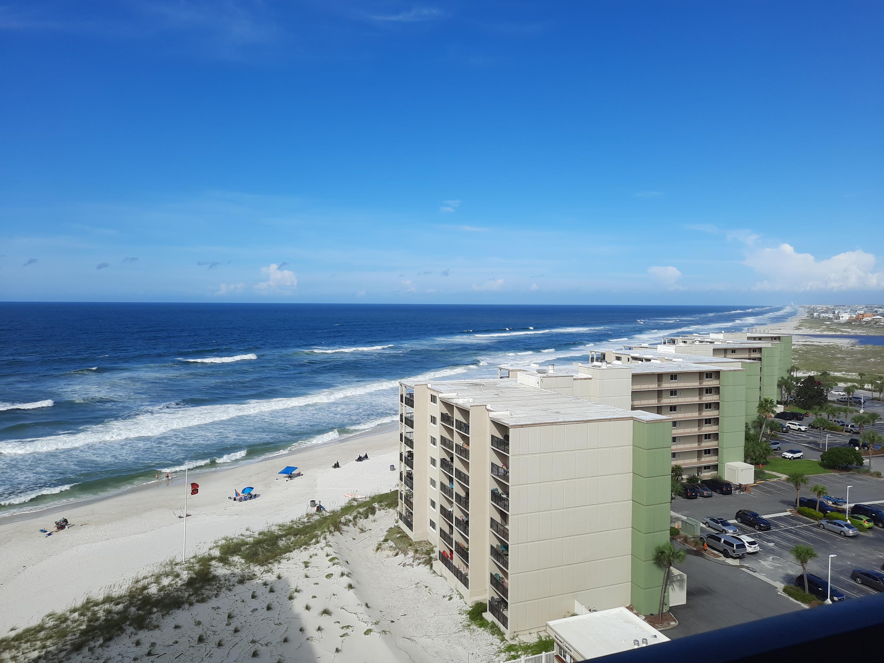 PINNACLE PORT - Residential