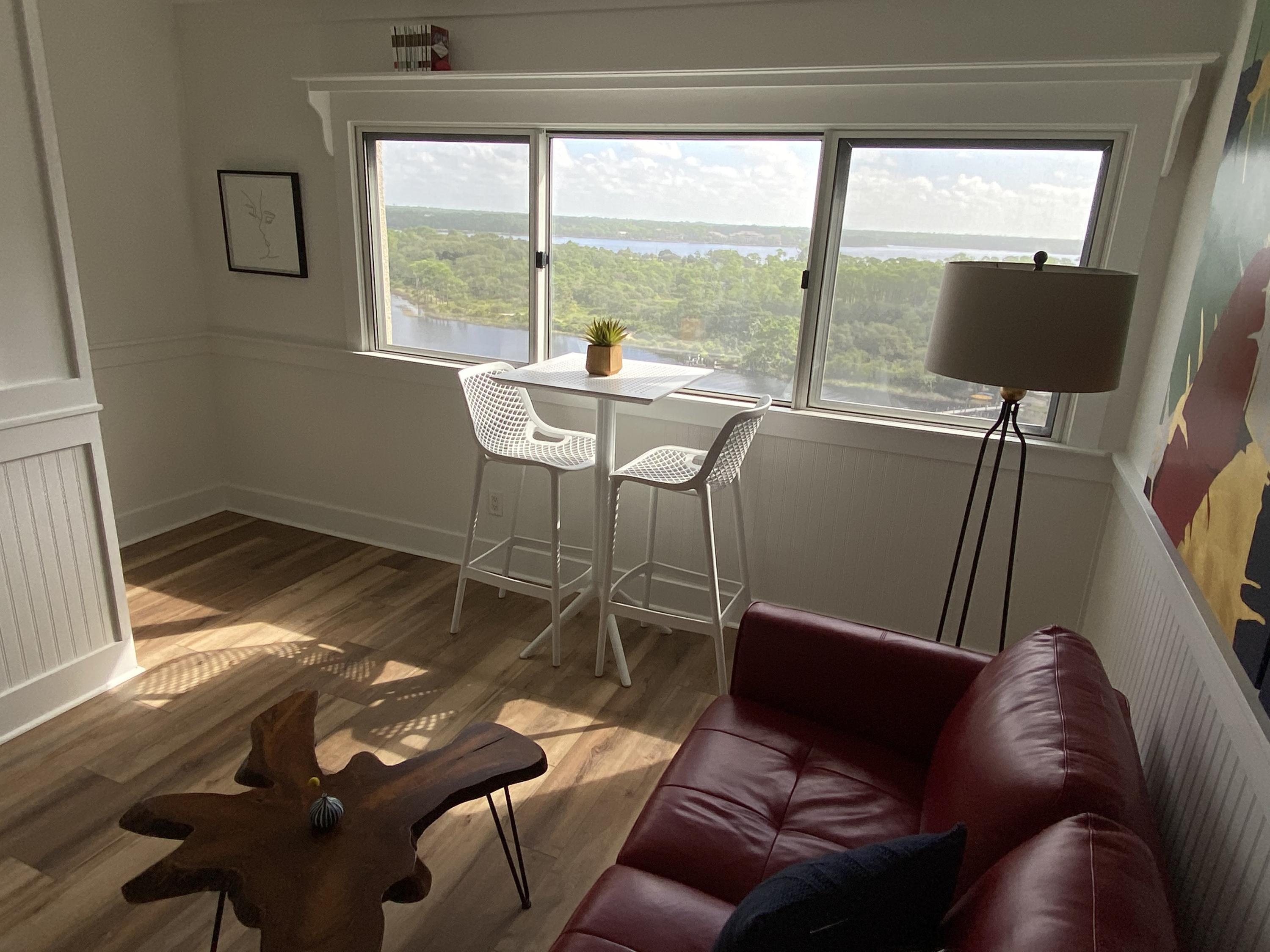 PINNACLE PORT - Residential