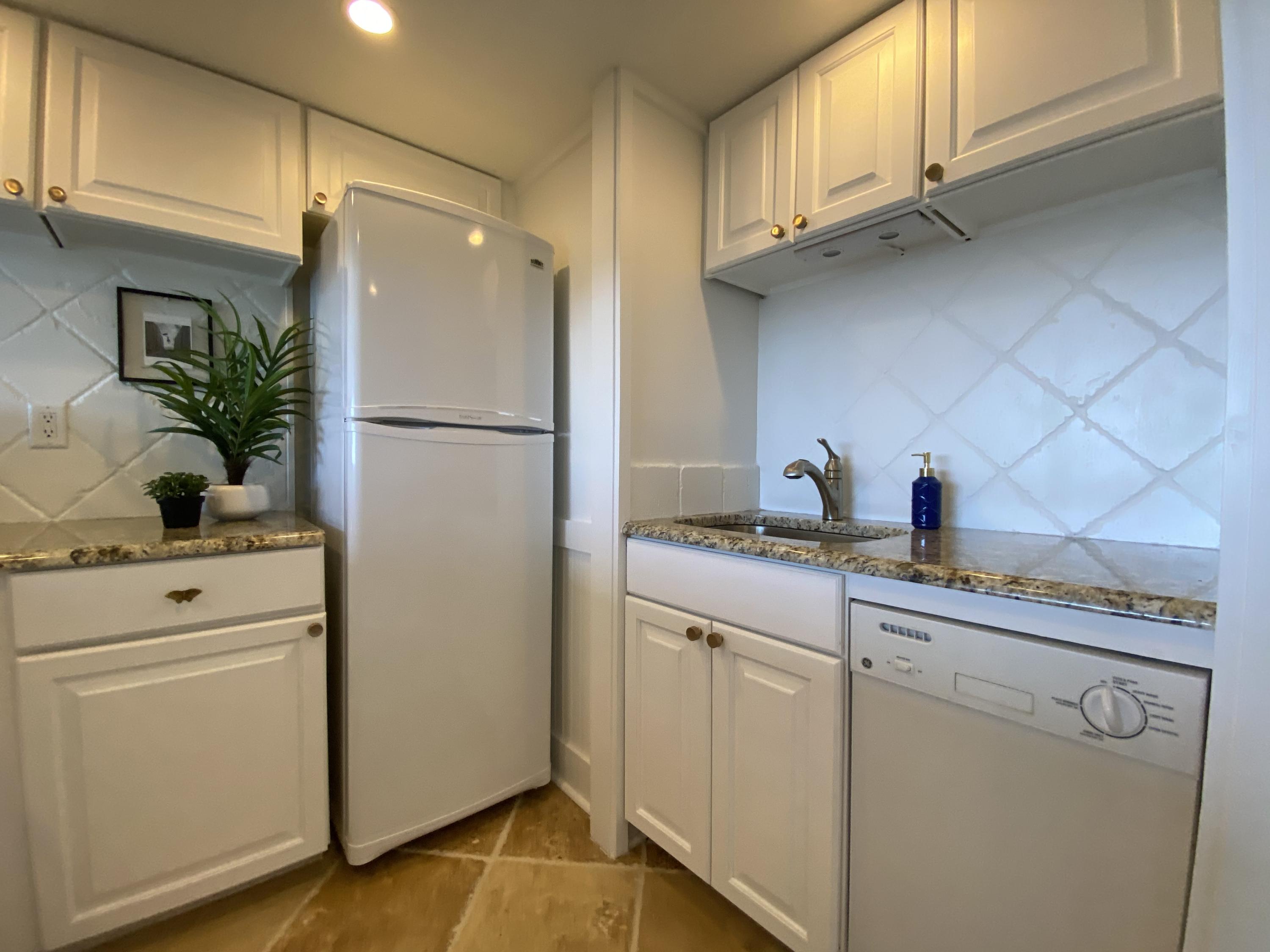 PINNACLE PORT - Residential