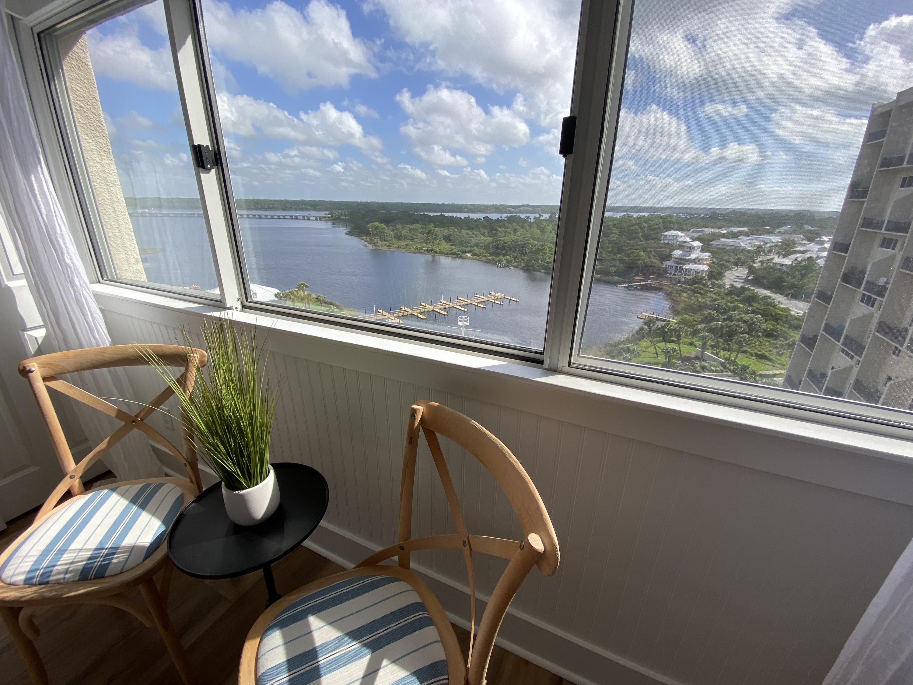 PINNACLE PORT - Residential