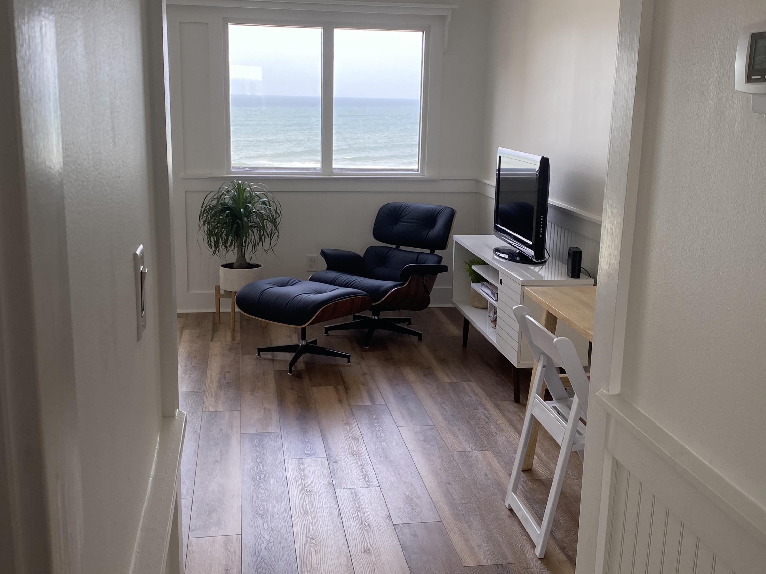 PINNACLE PORT - Residential