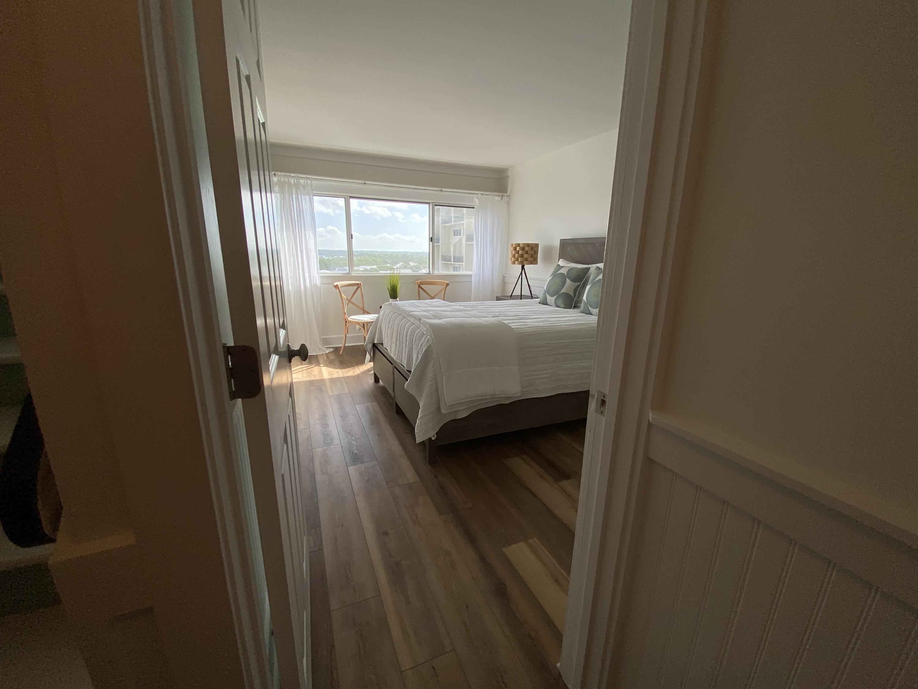 PINNACLE PORT - Residential