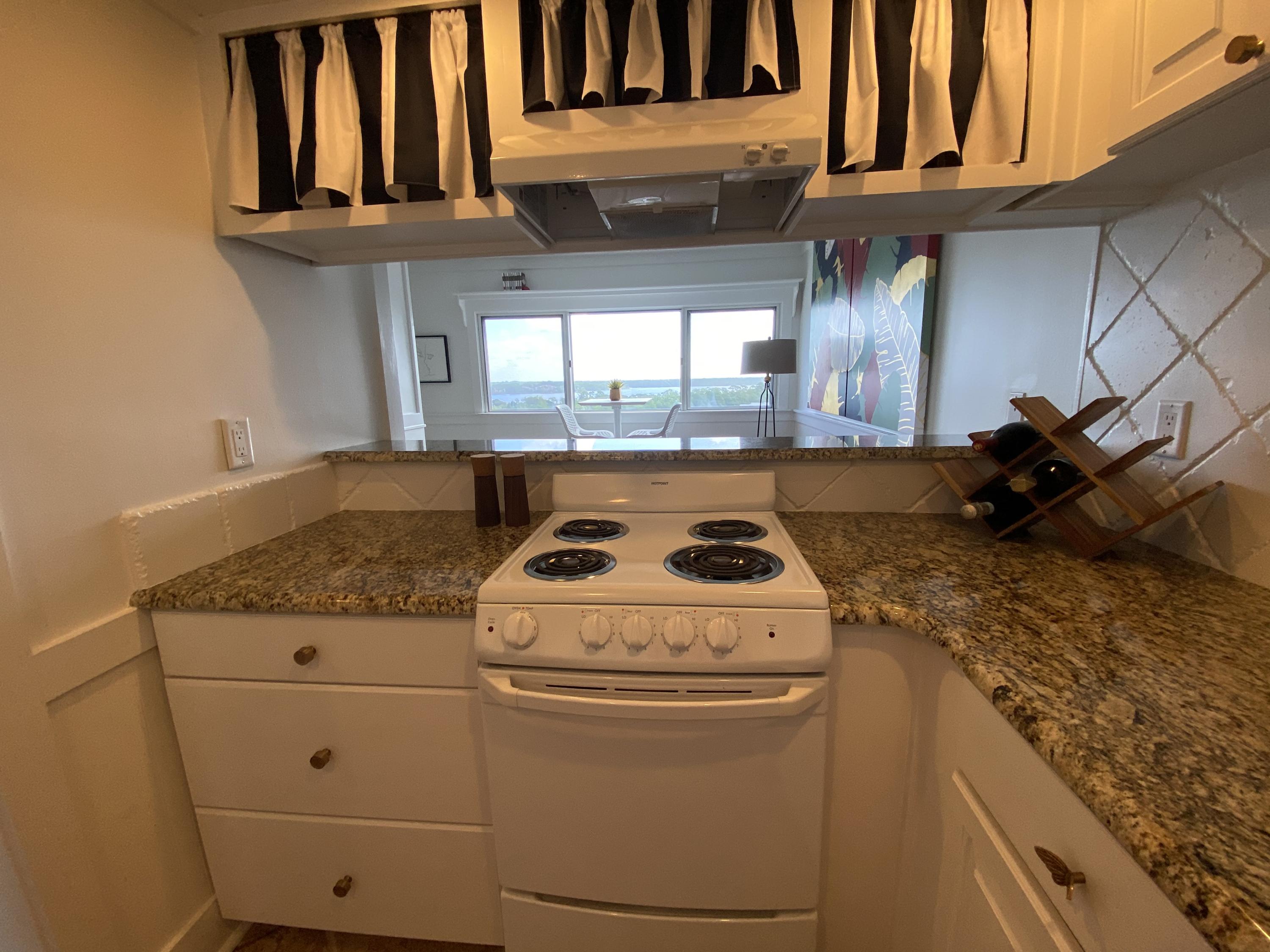 PINNACLE PORT - Residential