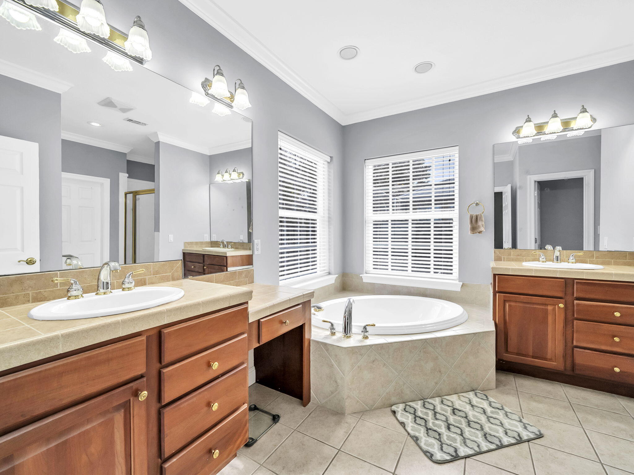 BAYSIDE - Residential