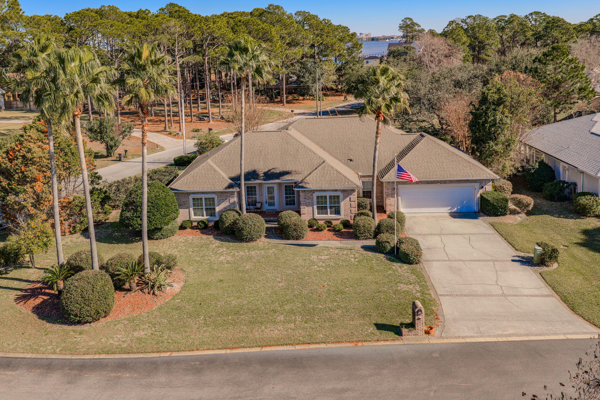 BAYSIDE - Residential