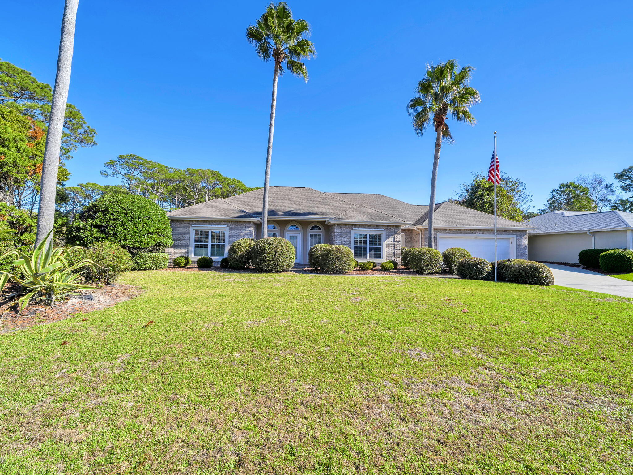 BAYSIDE - Residential