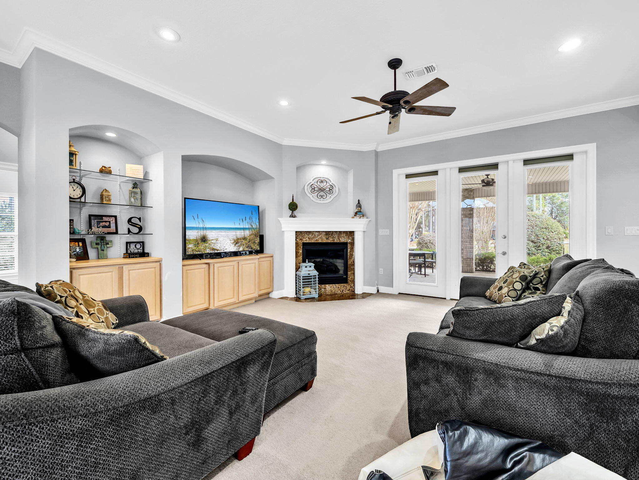 BAYSIDE - Residential