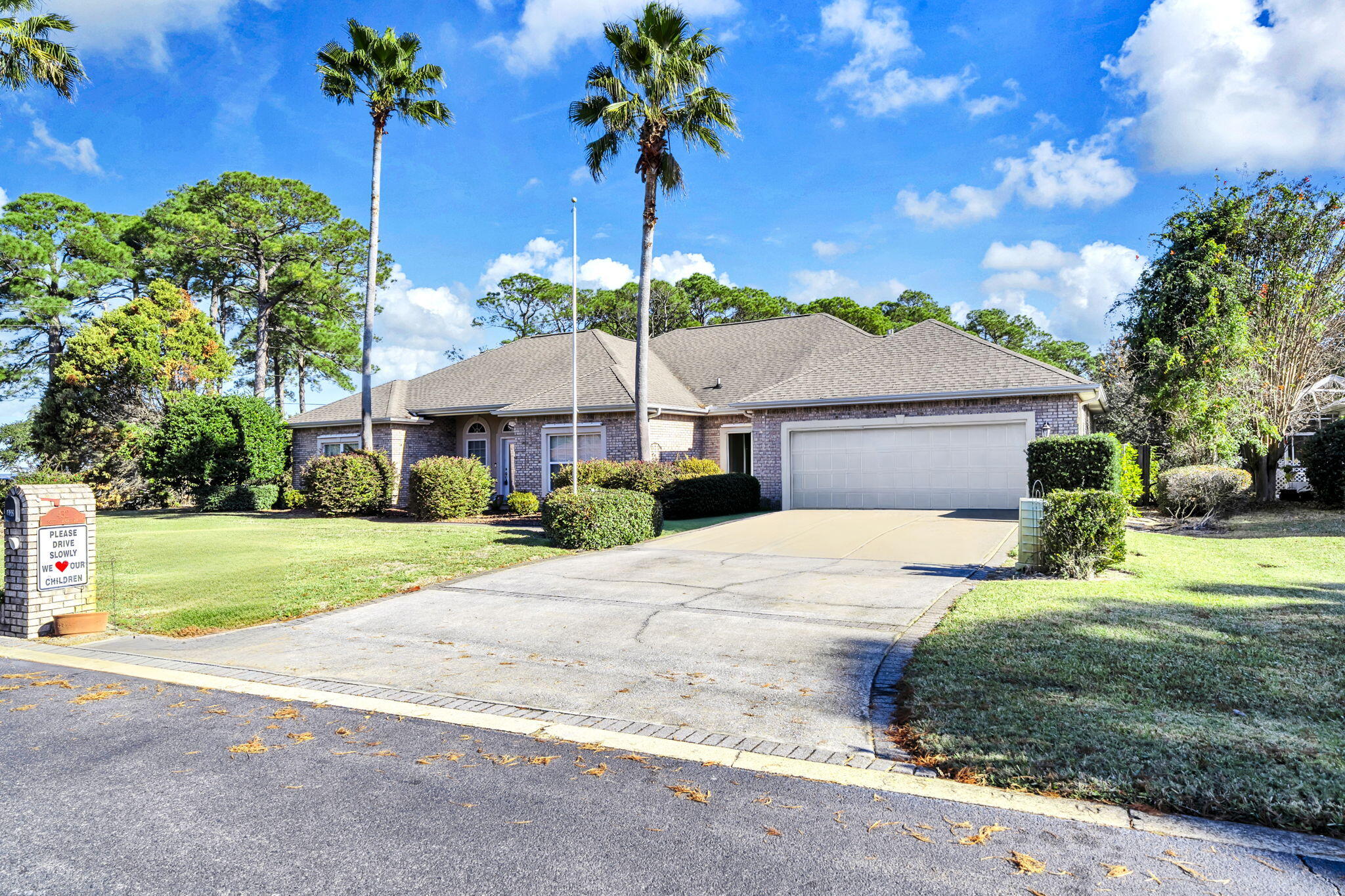 BAYSIDE - Residential