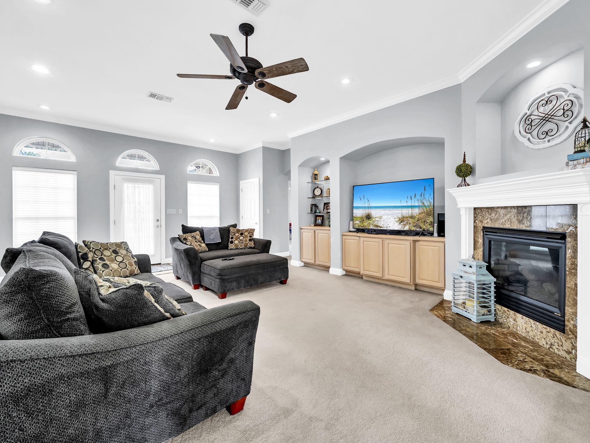 BAYSIDE - Residential