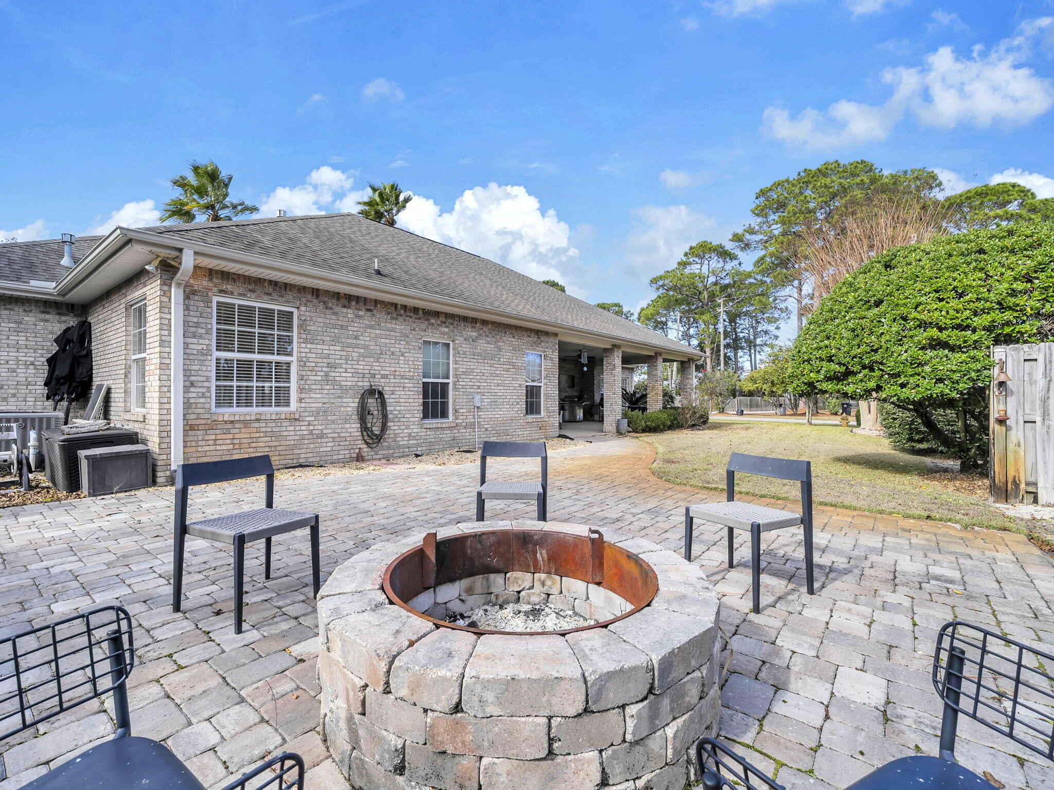 BAYSIDE - Residential