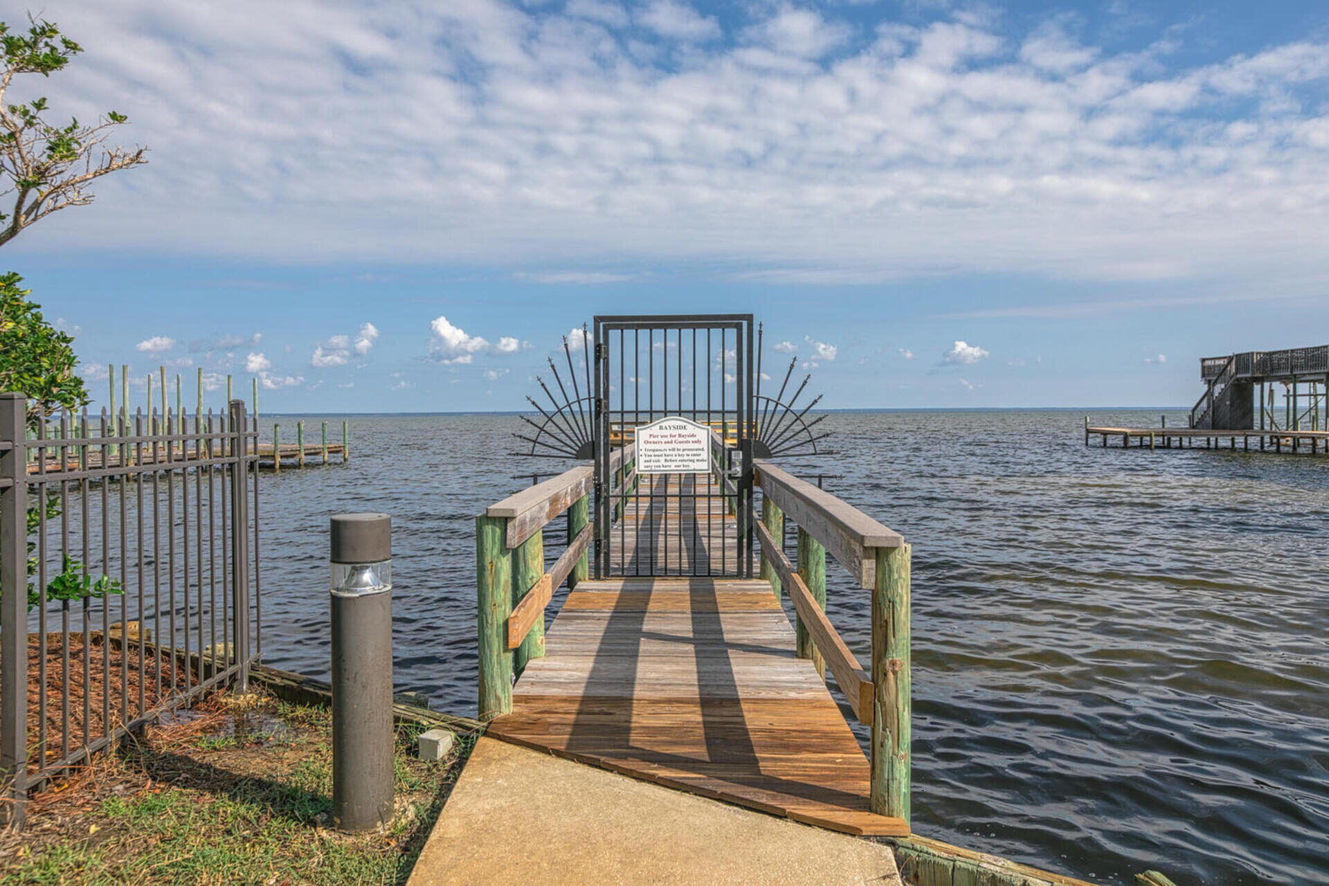 BAYSIDE - Residential