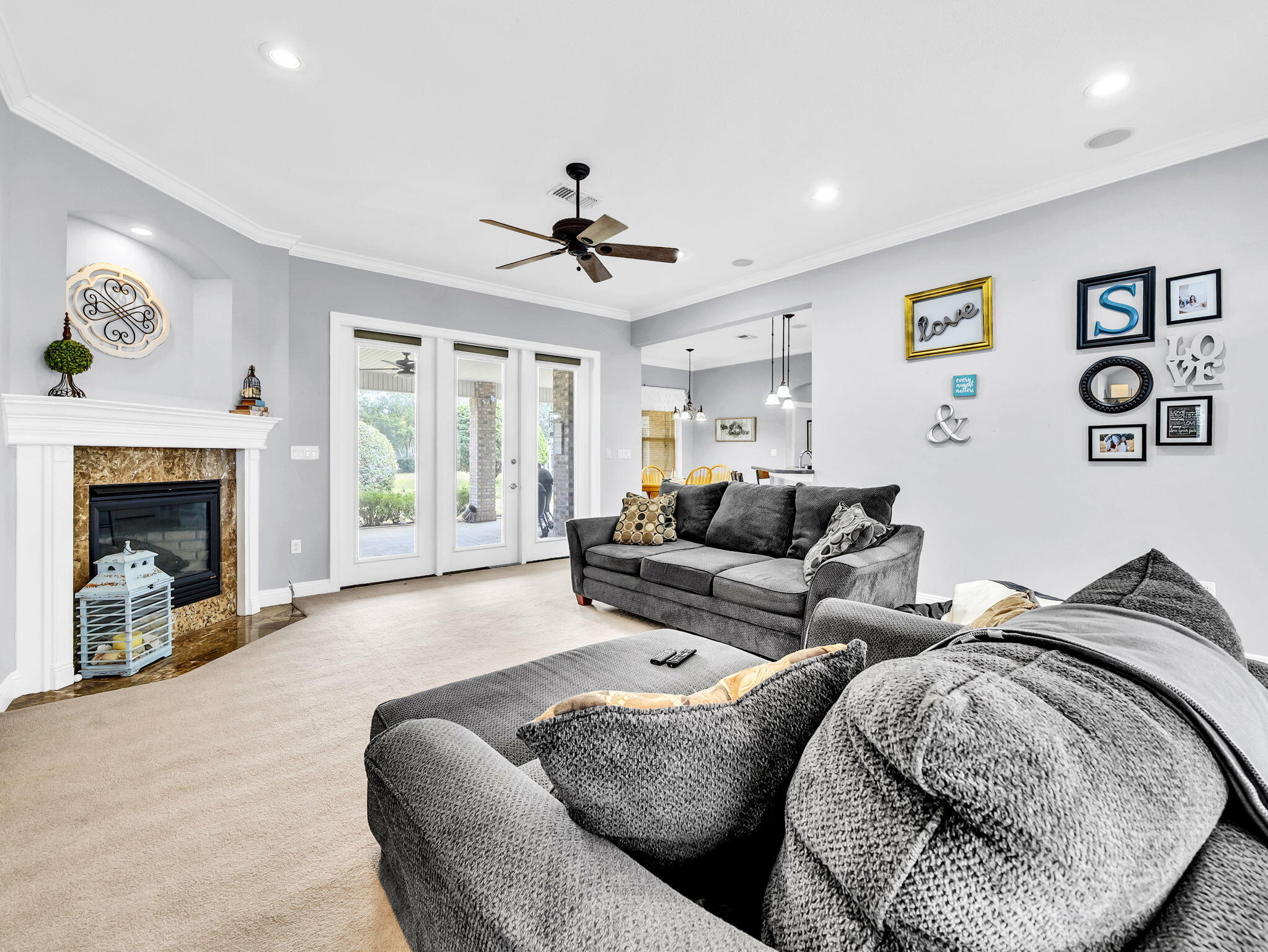 BAYSIDE - Residential